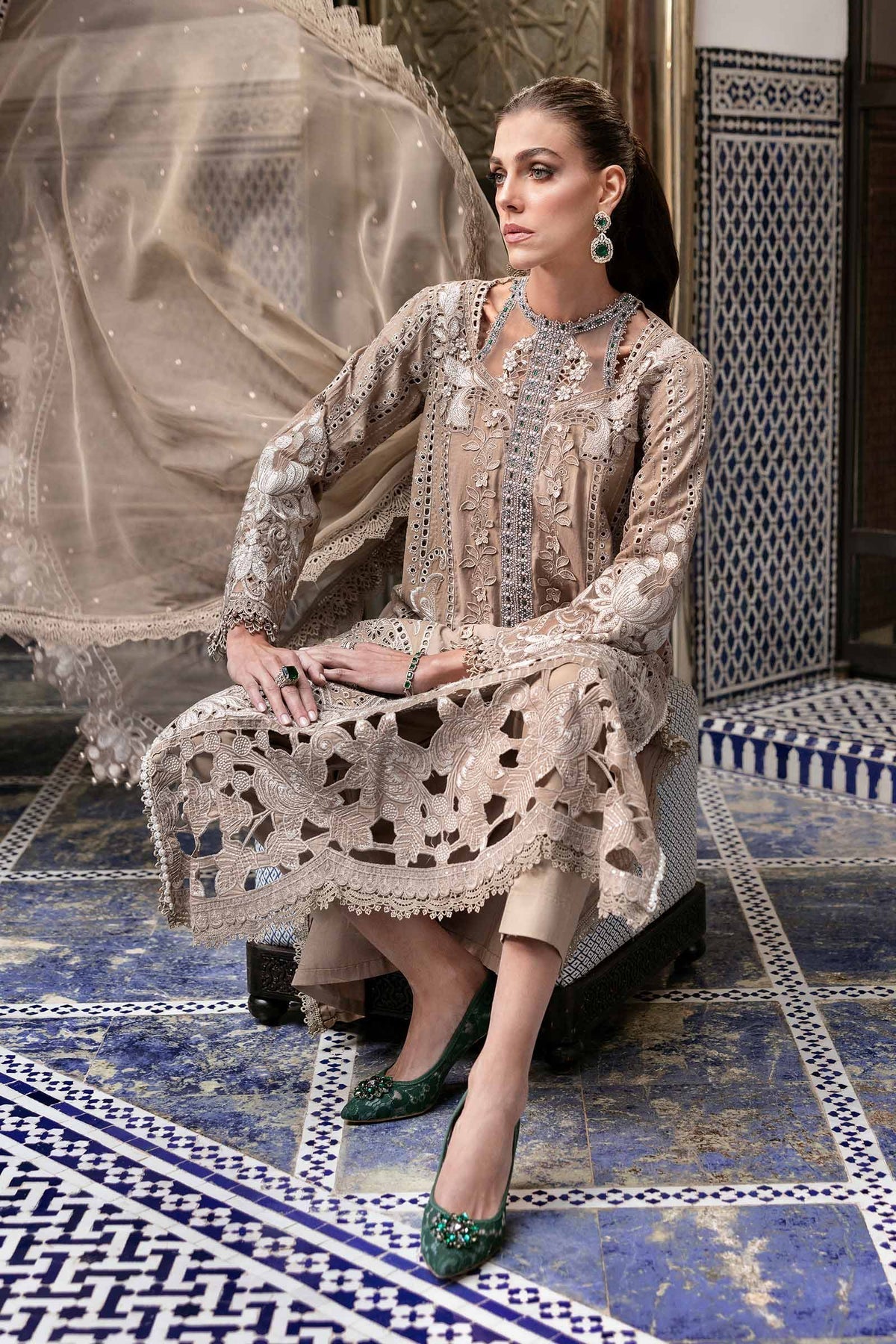 Maria B | Luxury Lawn 25 | D-2502-A - by - Libasekhas UK - Registered Vendor of : Maria B - 100% Original Designer Dresss