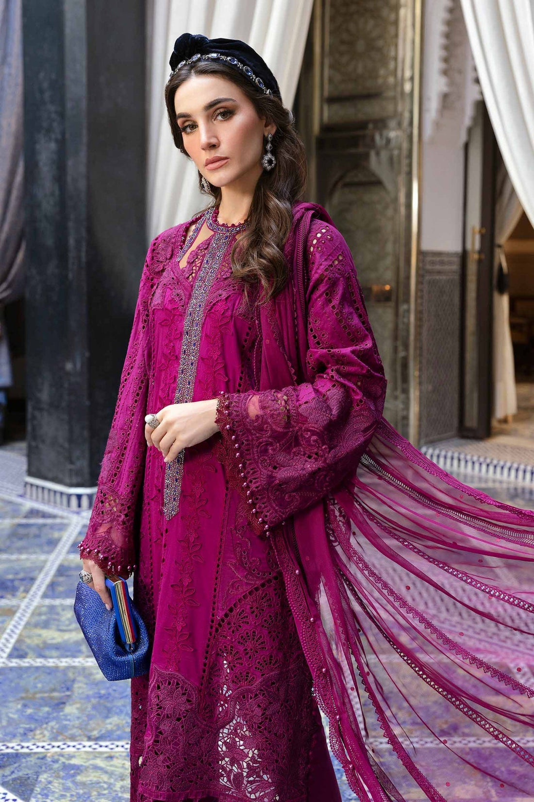Maria B | Luxury Lawn 25 | D-2502-B - by - Libasekhas UK - Registered Vendor of : Maria B - 100% Original Designer Dresss