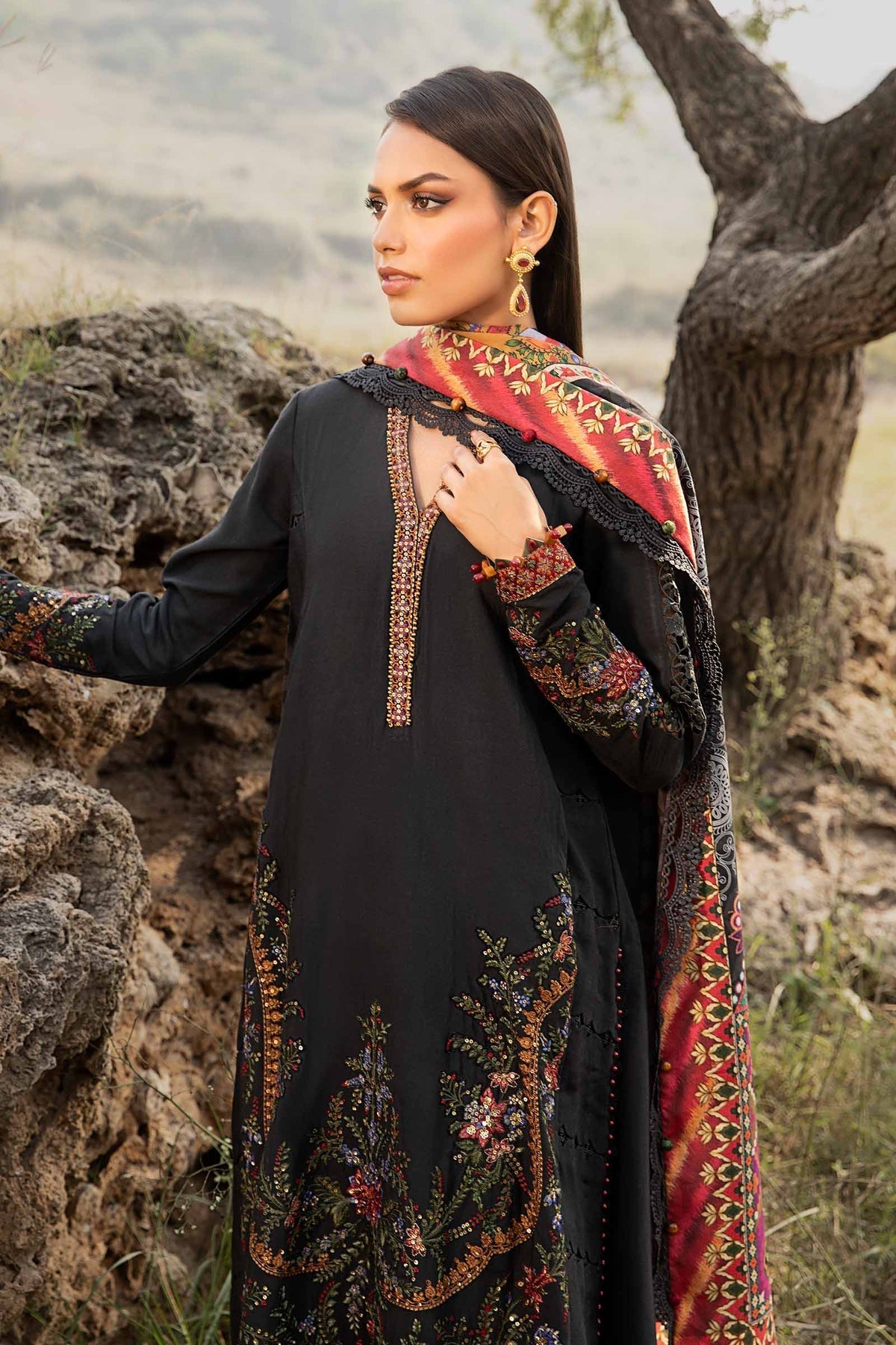 Maria B | M Prints Winter 24 | MPT-2402-B - by - Libasekhas UK - Registered Vendor of : Maria B - 100% Original Designer Dresss