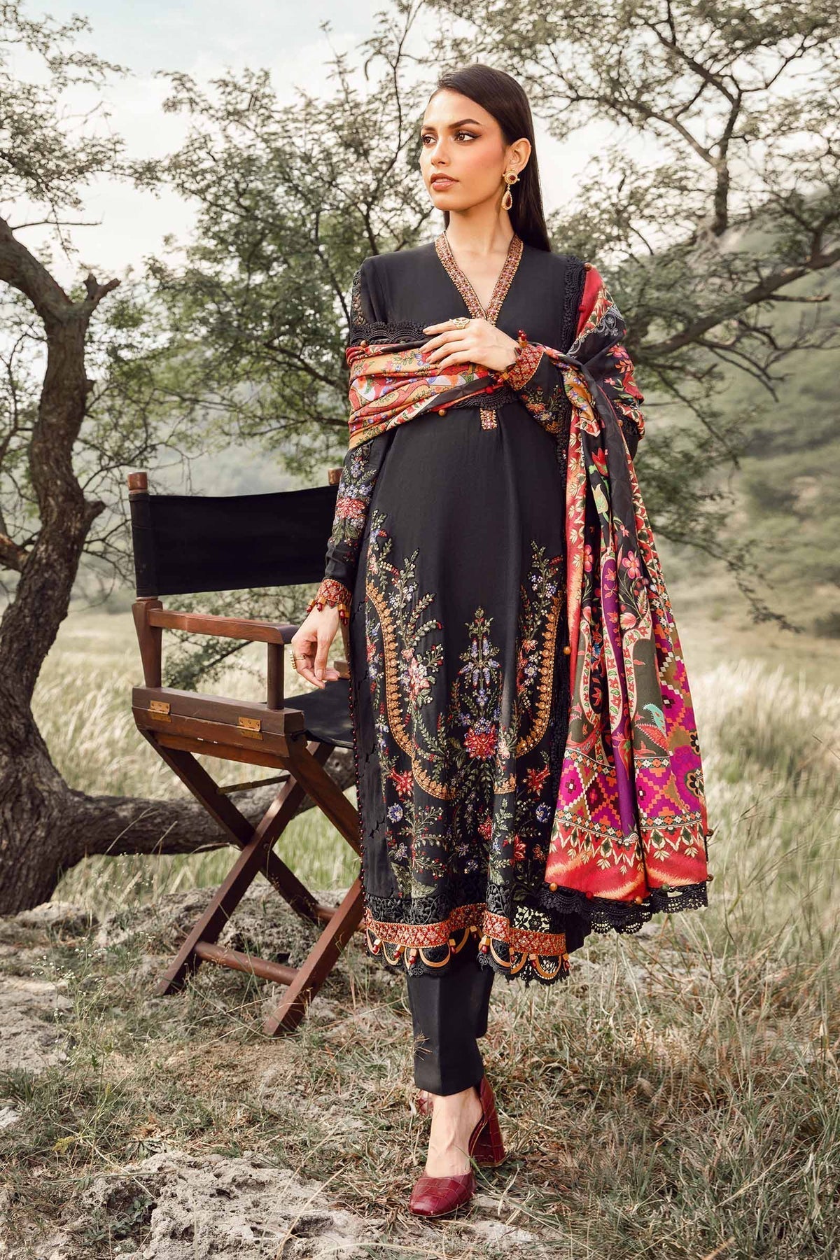 Maria B | M Prints Winter 24 | MPT-2402-B - by - Libasekhas UK - Registered Vendor of : Maria B - 100% Original Designer Dresss