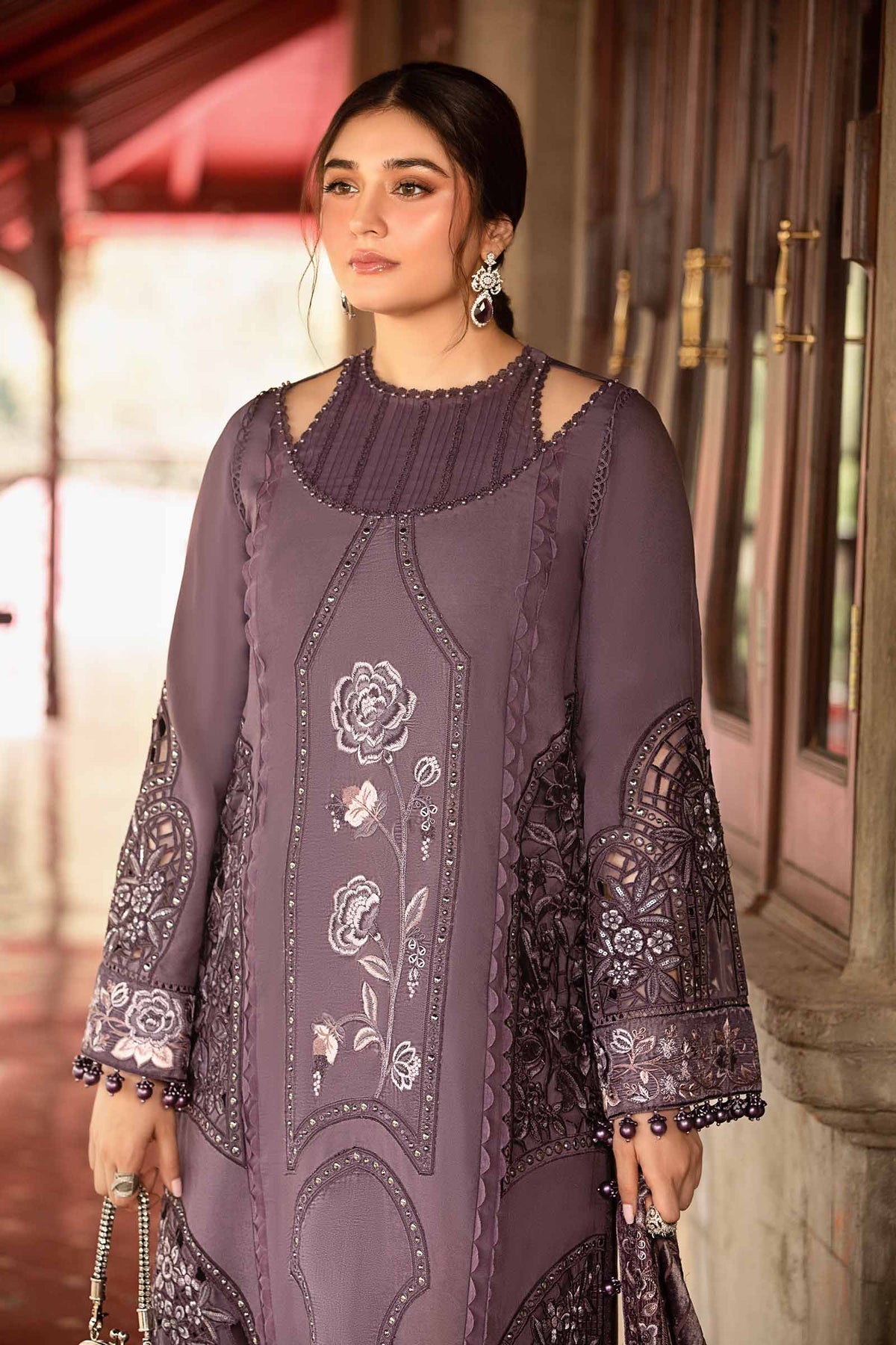 Maria B | Winter Luxe 24 | Velvet DL-1202 - by - Libasekhas UK - Registered Vendor of : Maria B - 100% Original Designer Dresss