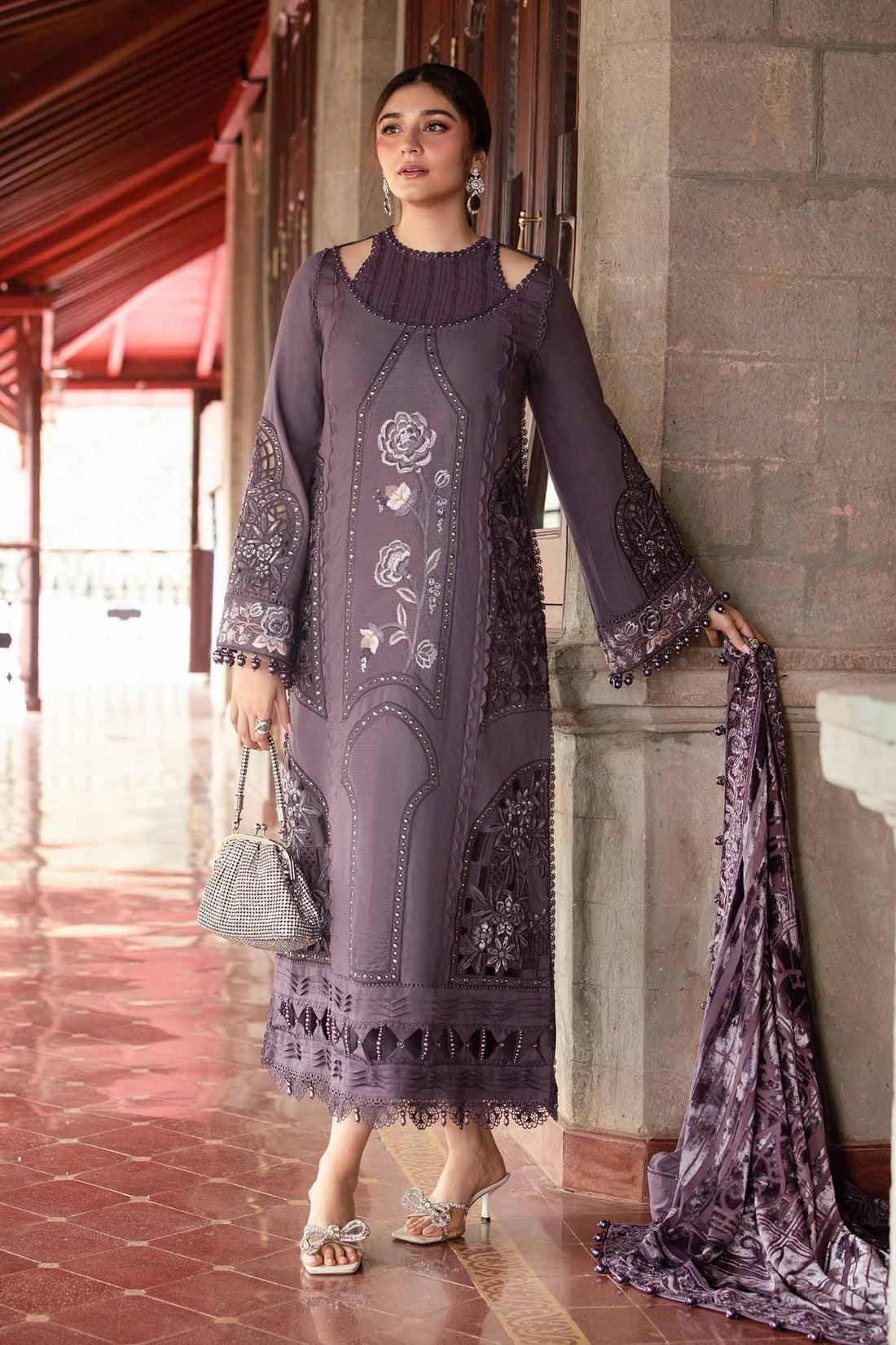 Maria B | Winter Luxe 24 | Velvet DL-1202 - by - Libasekhas UK - Registered Vendor of : Maria B - 100% Original Designer Dresss