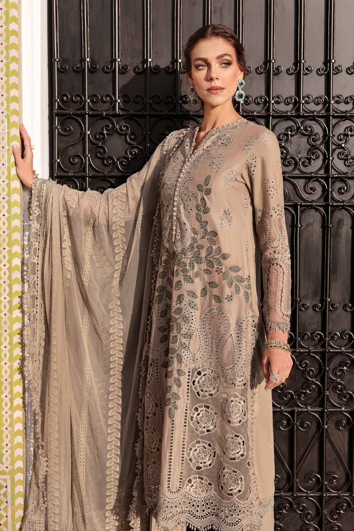 Maria B | Luxury Lawn 25 | D-2503-A - by - Libasekhas UK - Registered Vendor of : Maria B - 100% Original Designer Dresss
