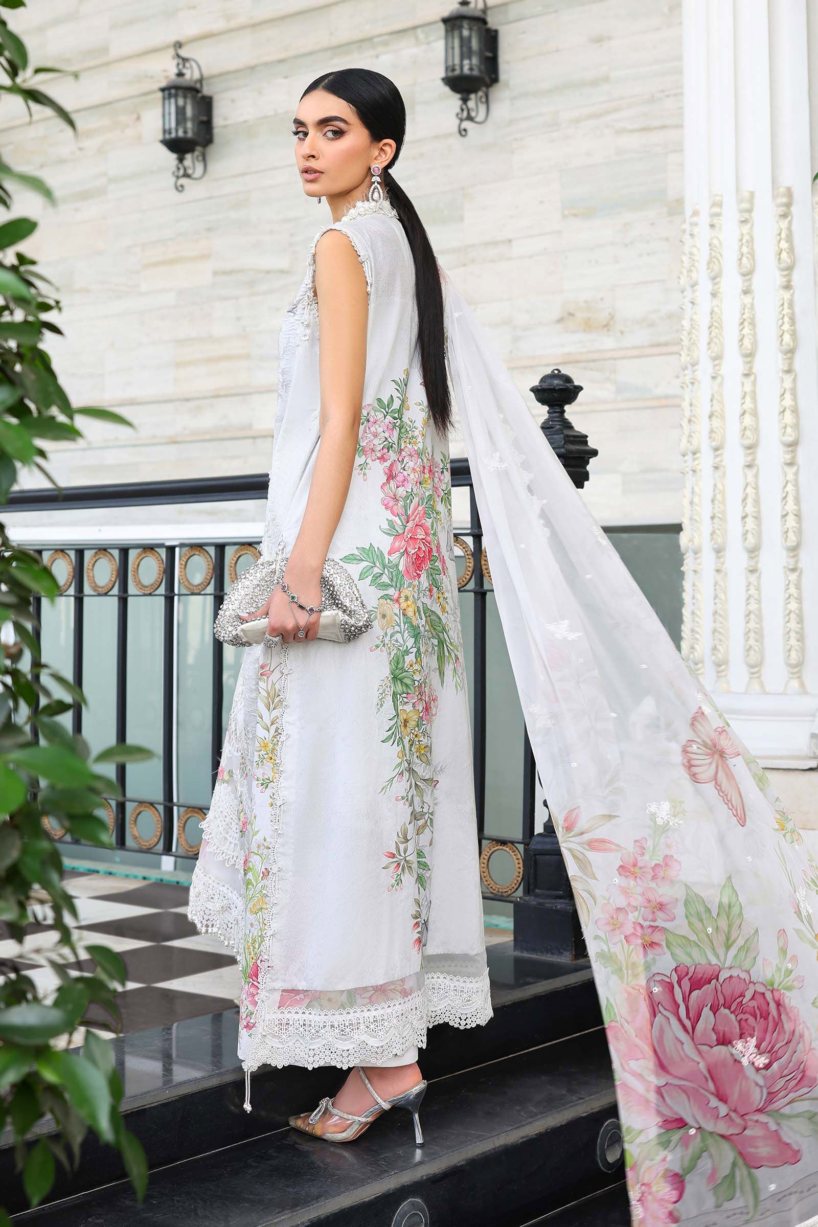 Maria B | Luxury Lawn 26 | EL-26-03 - by Libasekhas UK - Registered Vendor of : Maria B - 100% Original Designer Dress