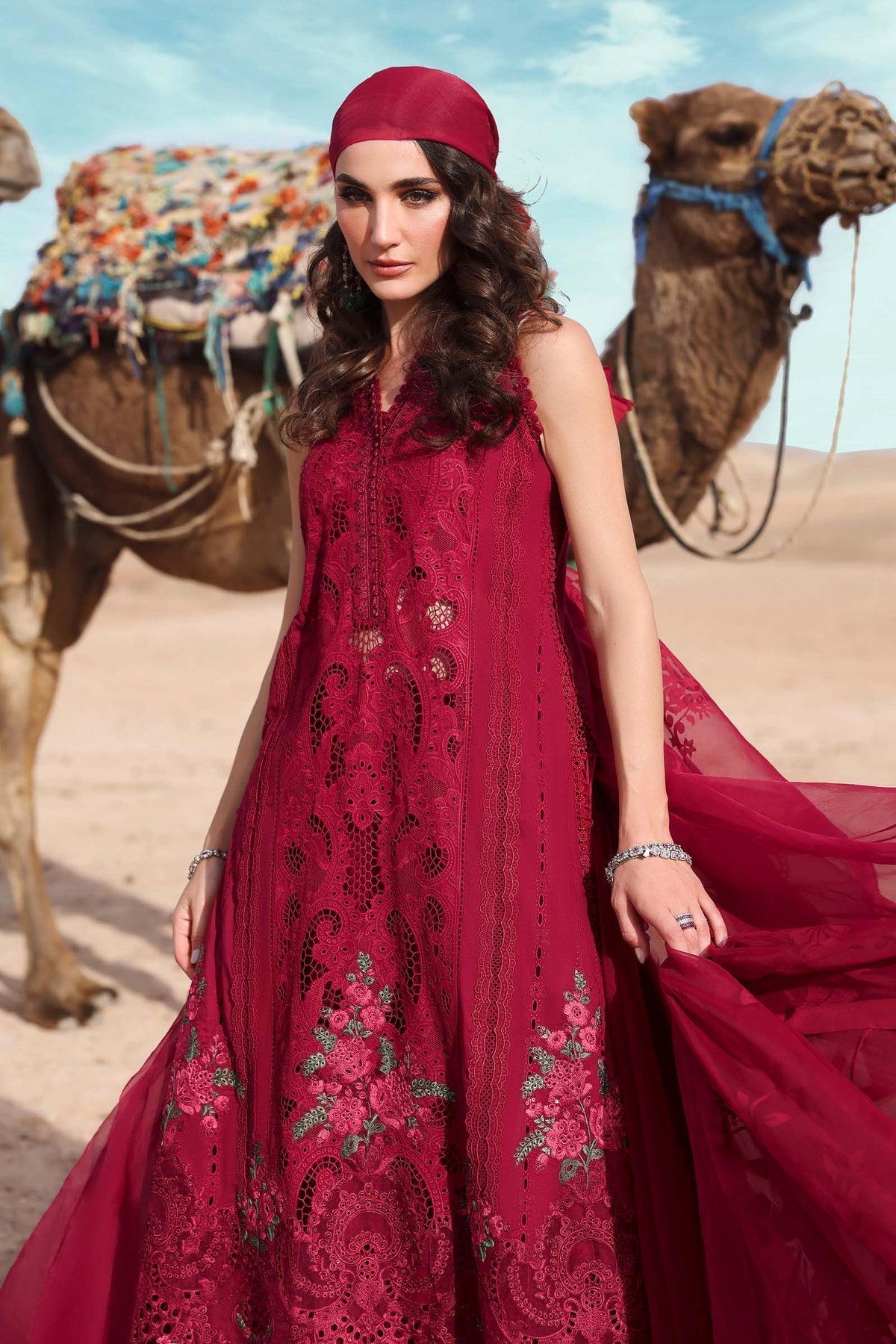 Maria B | Luxury Lawn 25 | D-2504-A - by - Libasekhas UK - Registered Vendor of : Maria B - 100% Original Designer Dresss