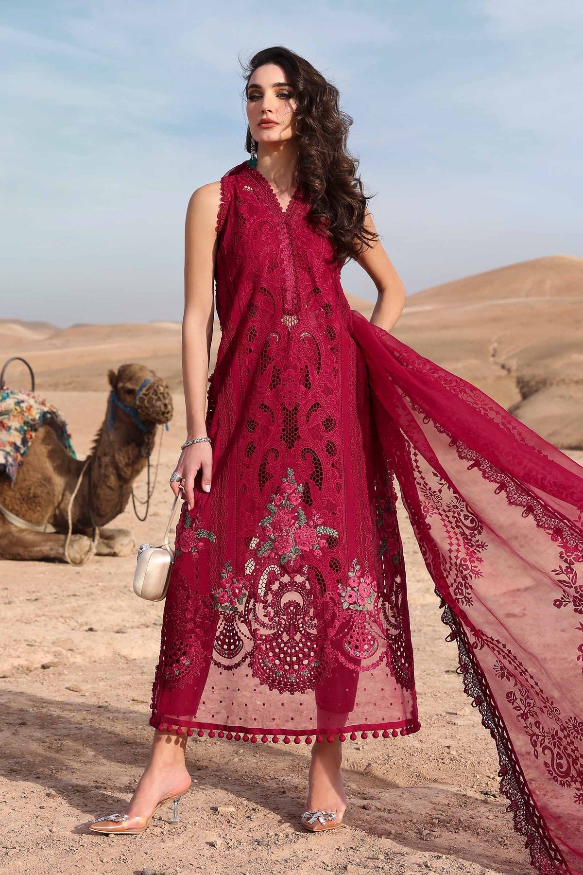 Maria B | Luxury Lawn 25 | D-2504-A - by - Libasekhas UK - Registered Vendor of : Maria B - 100% Original Designer Dresss