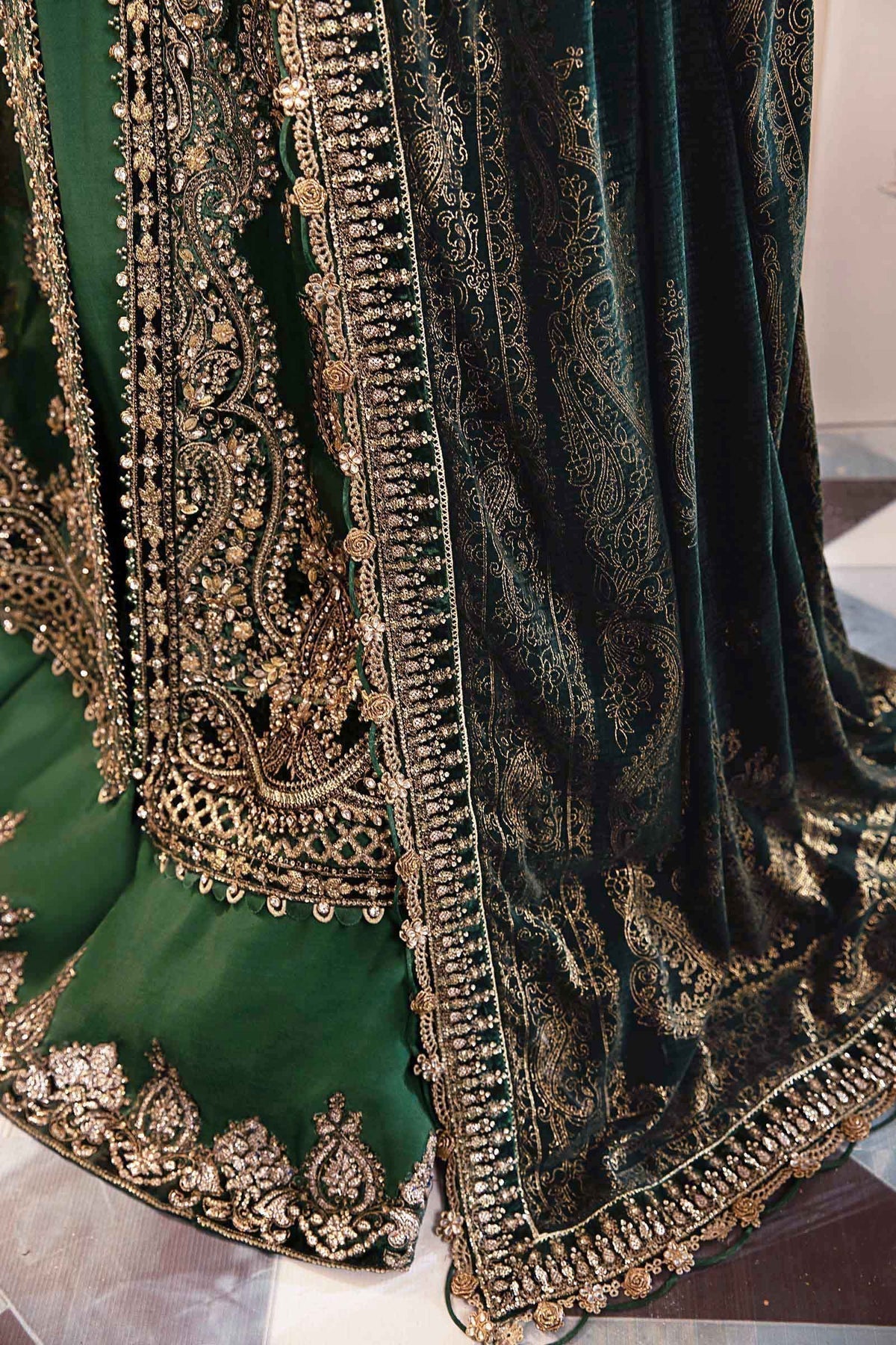 Maria B | Mbroidered Formals 24 | Velvet Suit | BD-2904 - by - Libasekhas UK - Registered Vendor of : Maria B - 100% Original Designer Dresss
