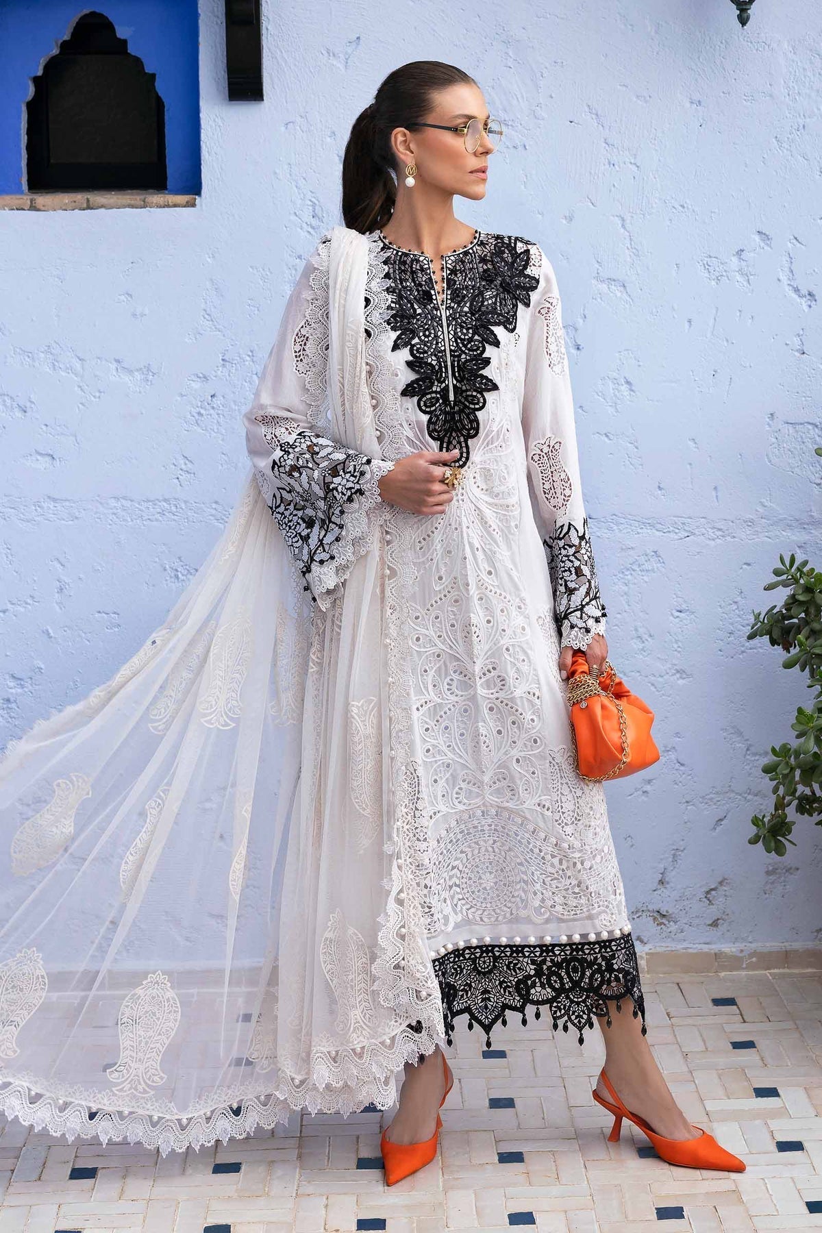 Maria B | Luxury Lawn 25 | D-2505-A - by - Libasekhas UK - Registered Vendor of : Maria B - 100% Original Designer Dresss