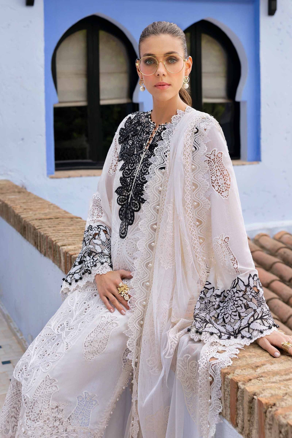 Maria B | Luxury Lawn 25 | D-2505-A - by - Libasekhas UK - Registered Vendor of : Maria B - 100% Original Designer Dresss