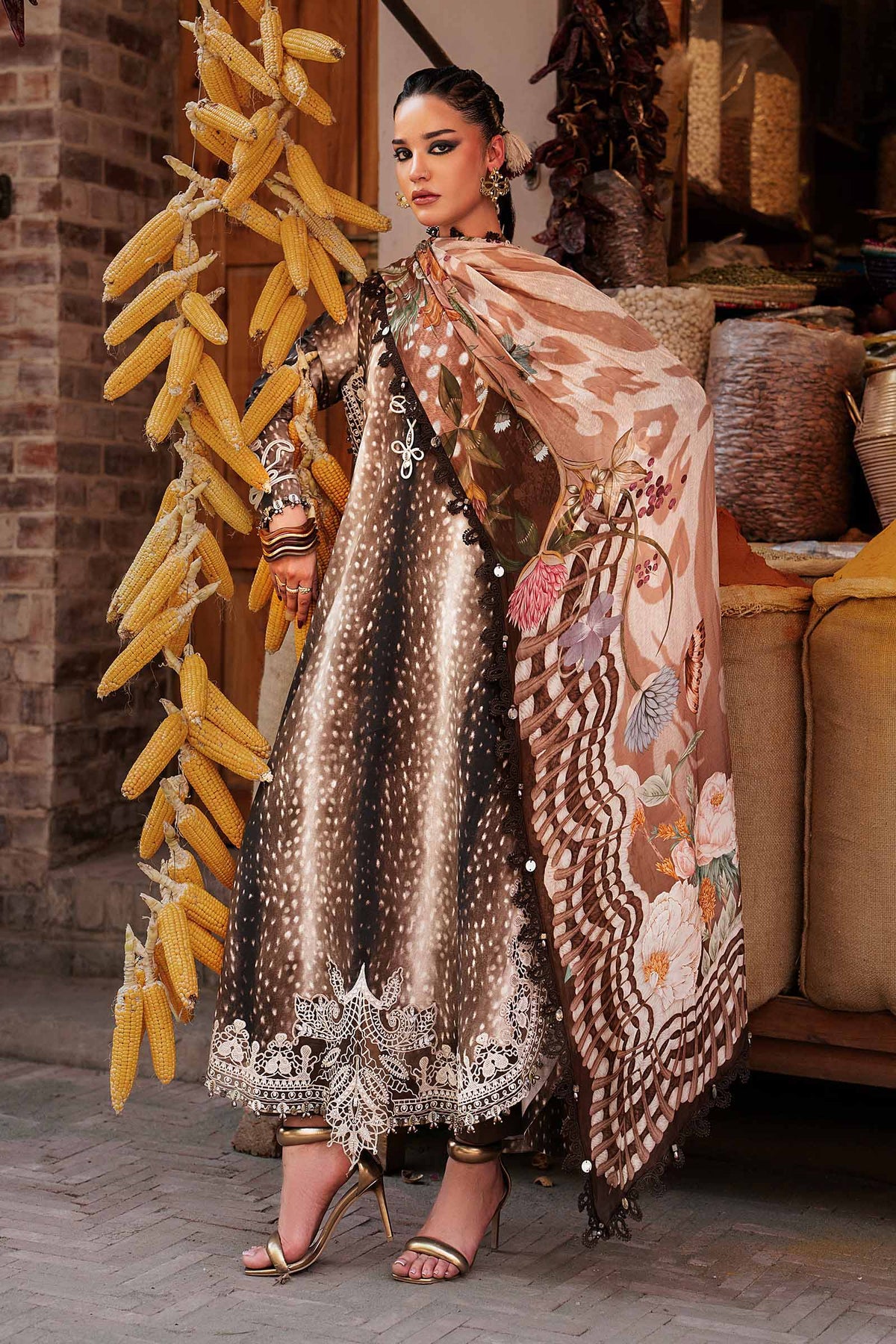 Maria B | M Prints Winter Fall 2026 | MPT-3105-B - by Libasekhas UK - Registered Vendor of : Maria B - 100% Original Designer Dress