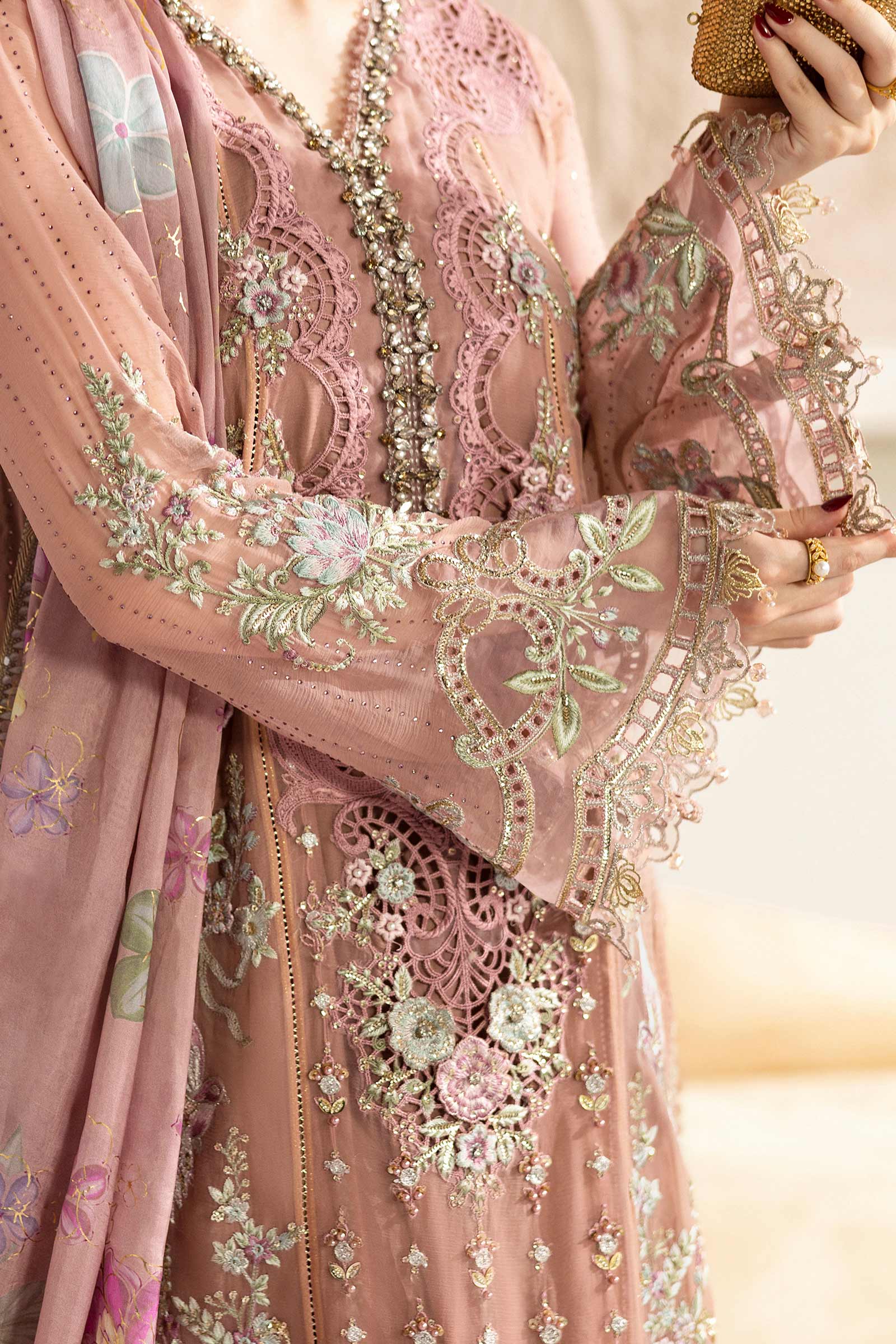 Maria B | Chiffon Formals 25 | MPC-25-105 - by Libasekhas UK - Registered Vendor of : Maria B - 100% Original Designer Dress