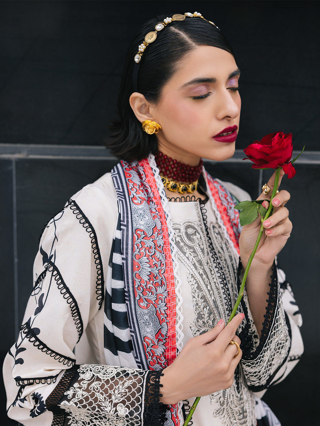 Mahnur | Broadway Luxury Lawn 25 | Freesia - by - Libasekhas UK - Registered Vendor of : Mahnur - 100% Original Designer Dresss