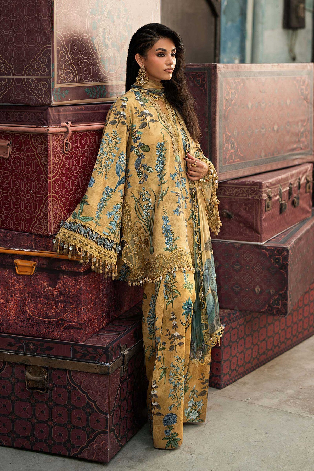 Maria B | M Prints Winter Fall 2026 | MPT-3106-A - by Libasekhas UK - Registered Vendor of : Maria B - 100% Original Designer Dress