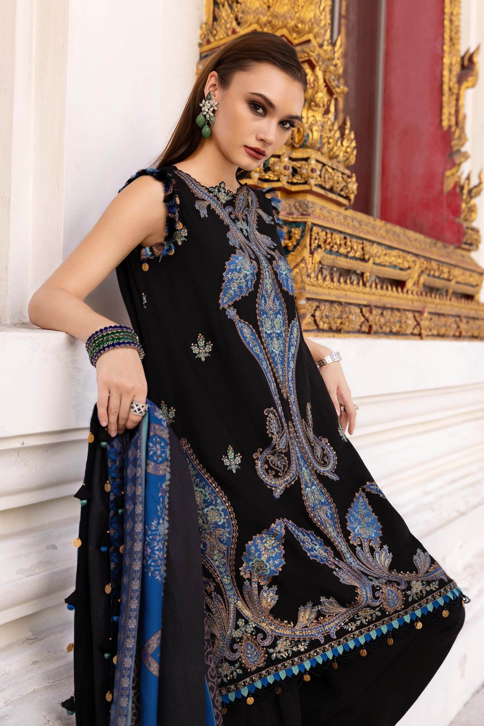 Prints Winter 25 |MPT-2806-B - by Libasekhas UK - Registered Vendor of : Maria B - 100% Original Designer Dress