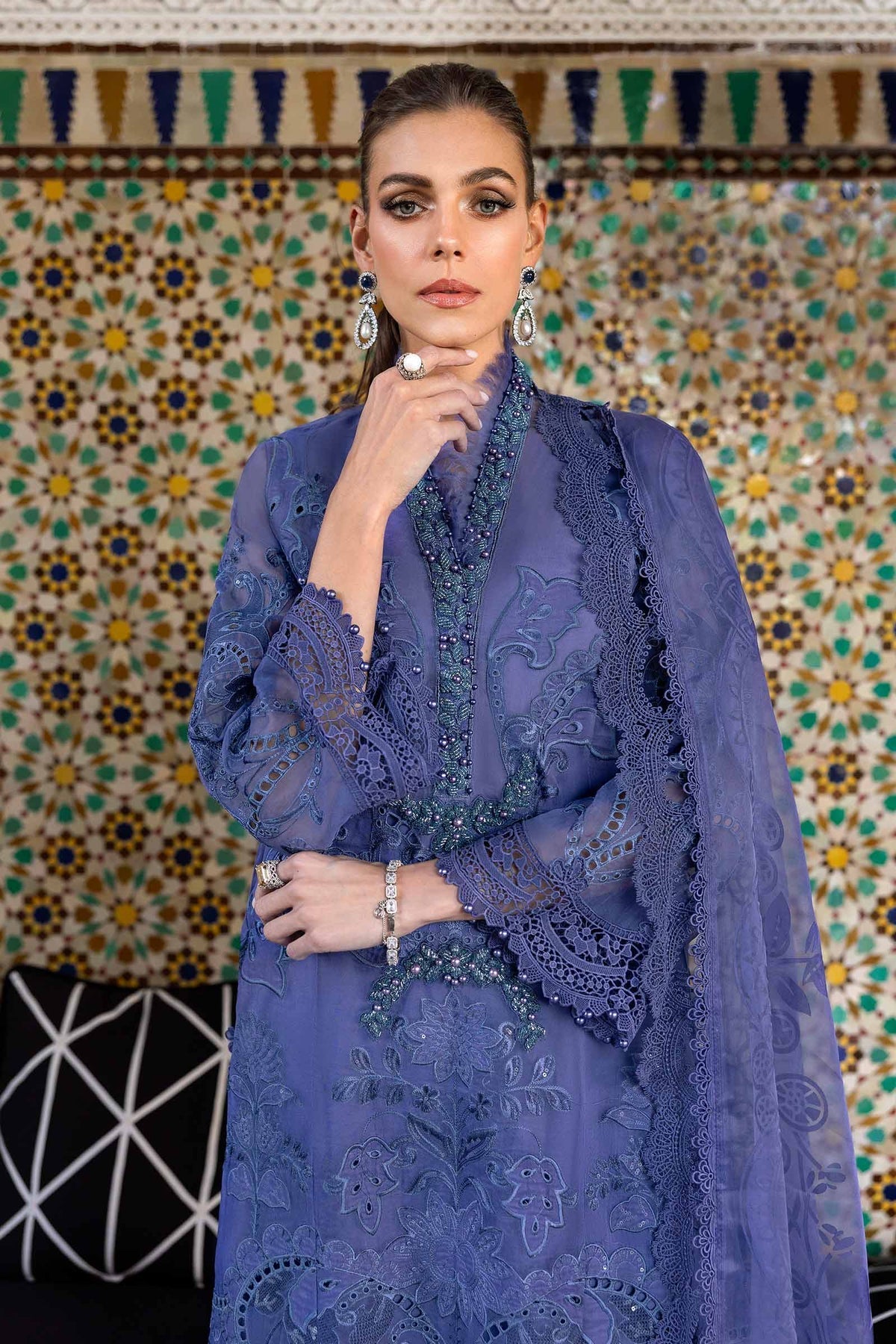 Maria B | Luxury Lawn 25 | D-2506-B - by - Libasekhas UK - Registered Vendor of : Maria B - 100% Original Designer Dresss