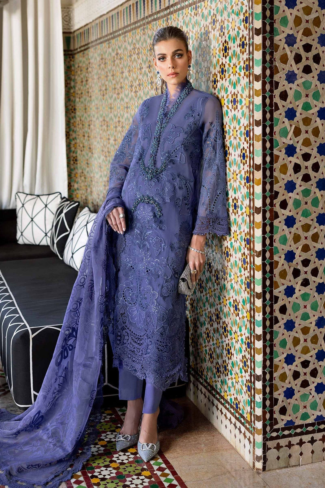 Maria B | Luxury Lawn 25 | D-2506-B - by - Libasekhas UK - Registered Vendor of : Maria B - 100% Original Designer Dresss
