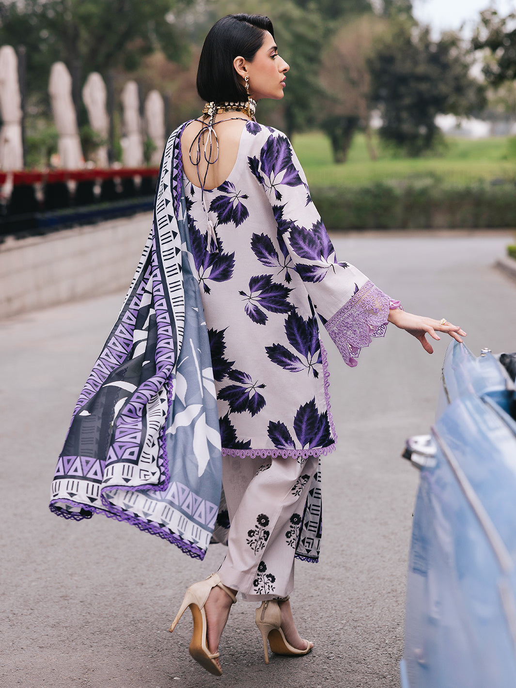 Mahnur | Broadway Luxury Lawn 25 | Lilac - by - Libasekhas UK - Registered Vendor of : Mahnur - 100% Original Designer Dresss