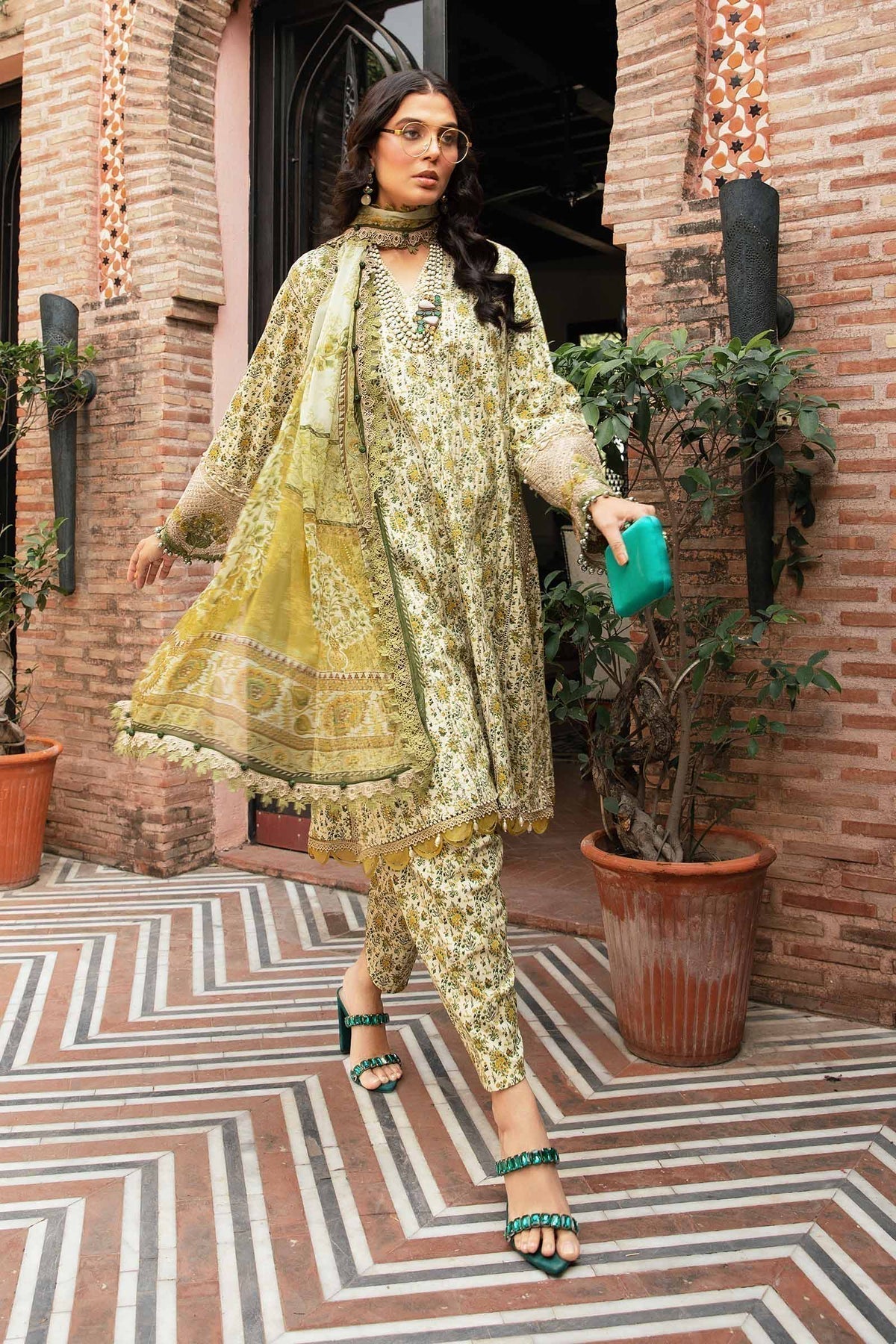 Maria.B | M Print Eid Edit | MPT-2207-A - by - Libasekhas UK - Registered Vendor of : Maria B - 100% Original Designer Dresss