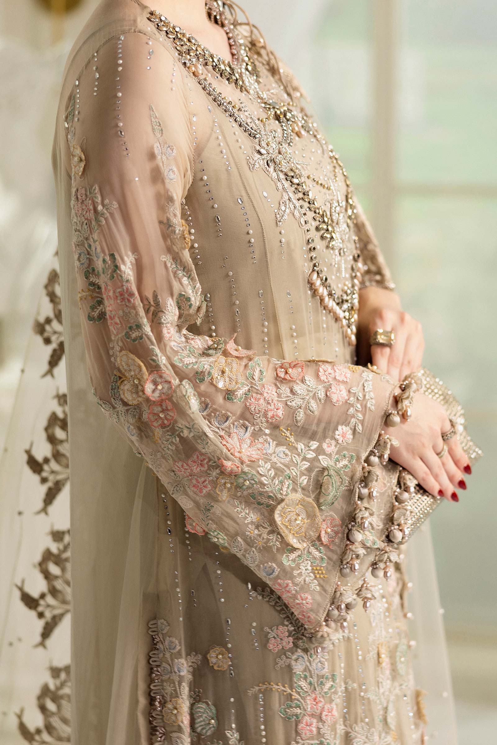 Maria B | Chiffon Formals 25 | MPC-25-107 - by Libasekhas UK - Registered Vendor of : Maria B - 100% Original Designer Dress