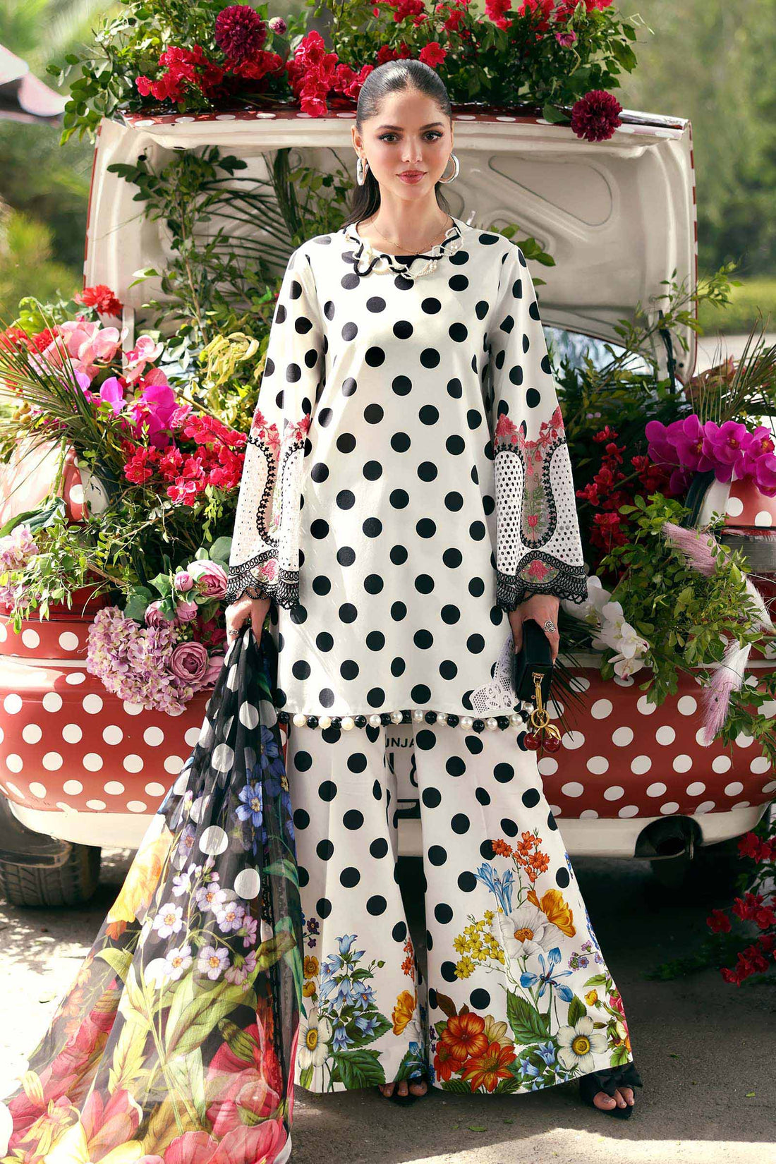 Maria B | M Prints 26 | MPT-3008-A - by Libasekhas UK - Registered Vendor of : Maria B - 100% Original Designer Dress