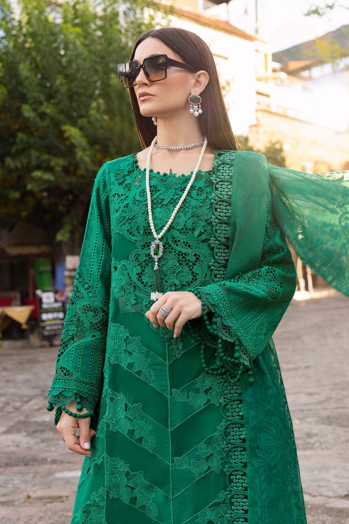 Maria B | Luxury Lawn 25 | D-2508-B - by - Libasekhas UK - Registered Vendor of : Maria B - 100% Original Designer Dresss
