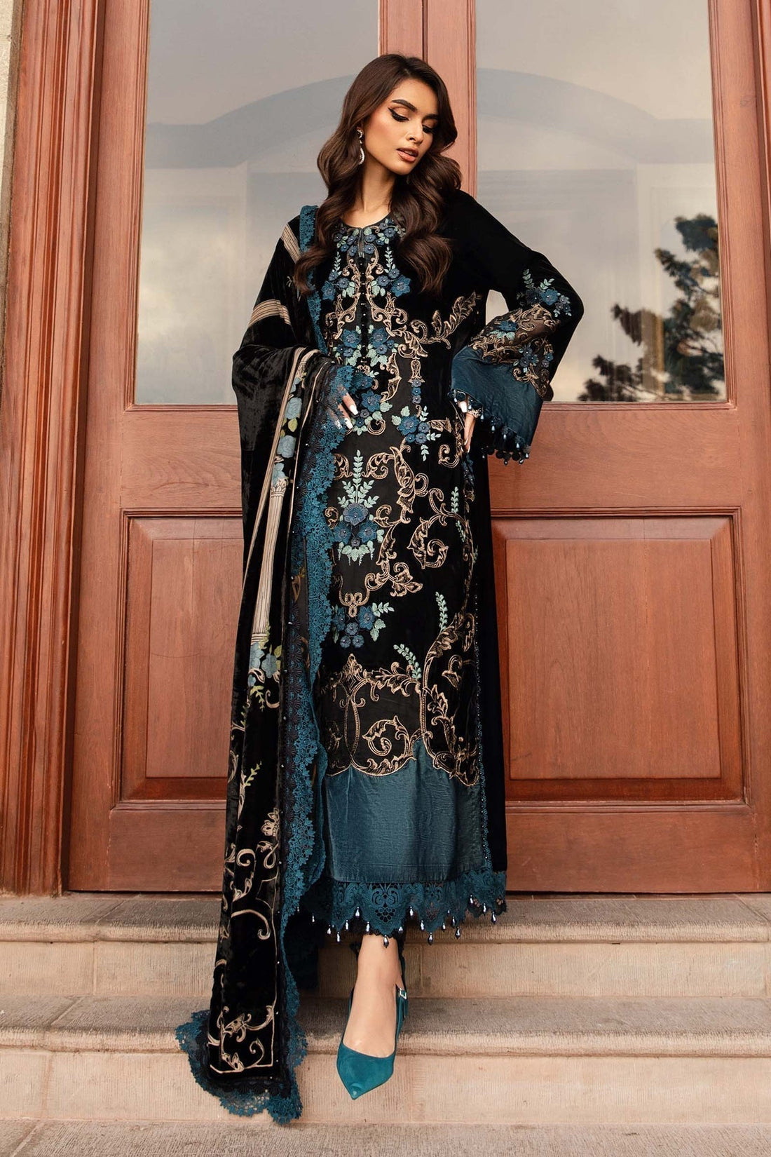 Maria B | Winter Luxe 24 | Velvet DL-1208 - by - Libasekhas UK - Registered Vendor of : Maria B - 100% Original Designer Dresss