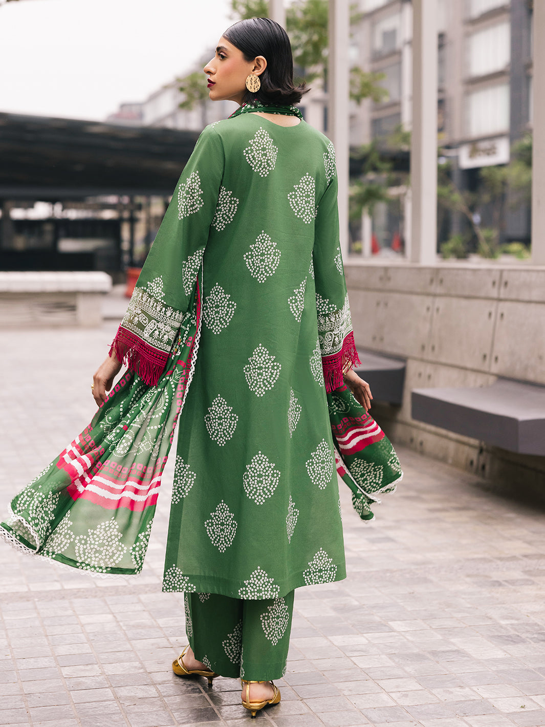 Mahnur | Broadway Luxury Lawn 25 | Sagebloom - by - Libasekhas UK - Registered Vendor of : Mahnur - 100% Original Designer Dresss