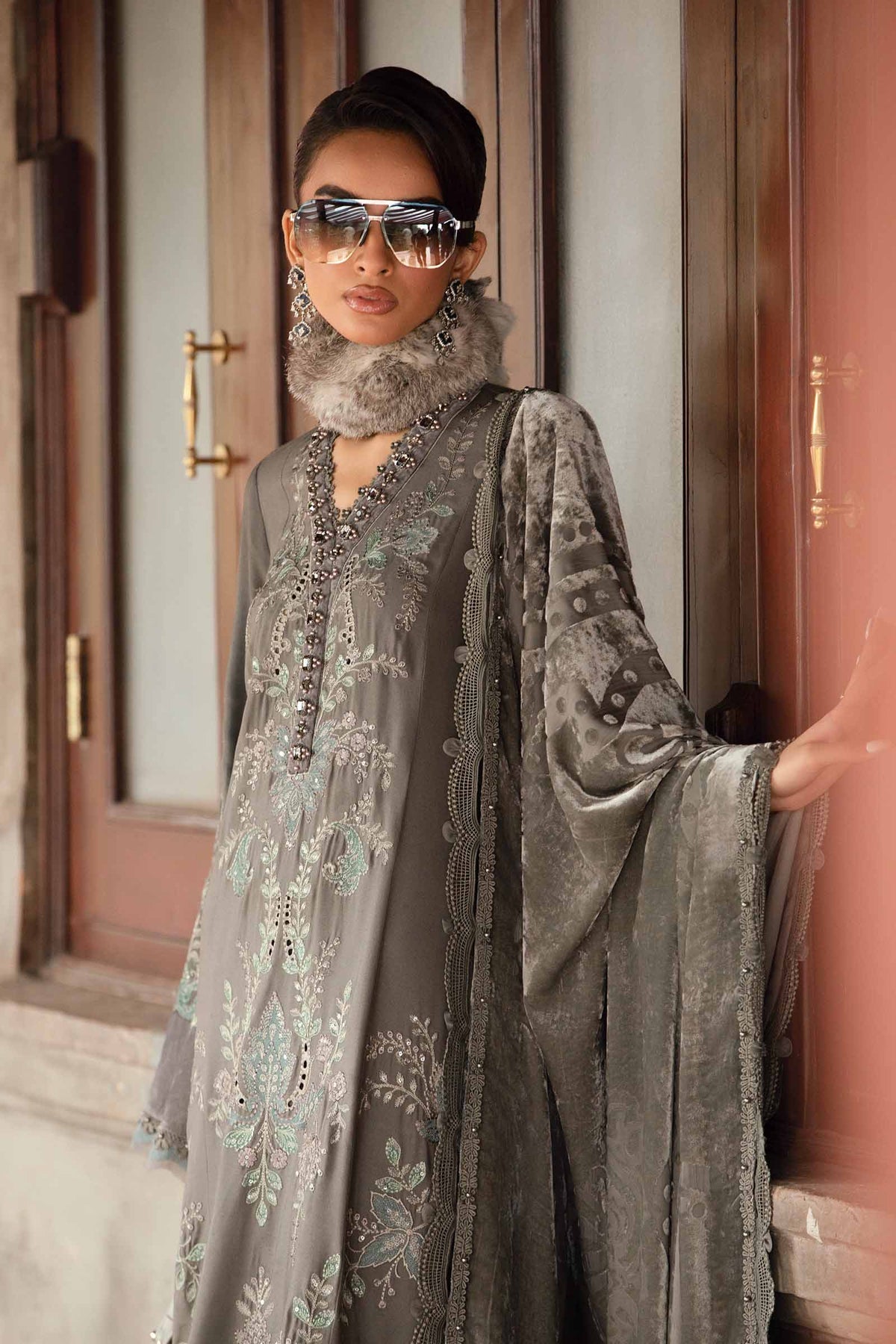Maria B | Winter Luxe 24 | Velvet DL-1209 - by - Libasekhas UK - Registered Vendor of : Maria B - 100% Original Designer Dresss