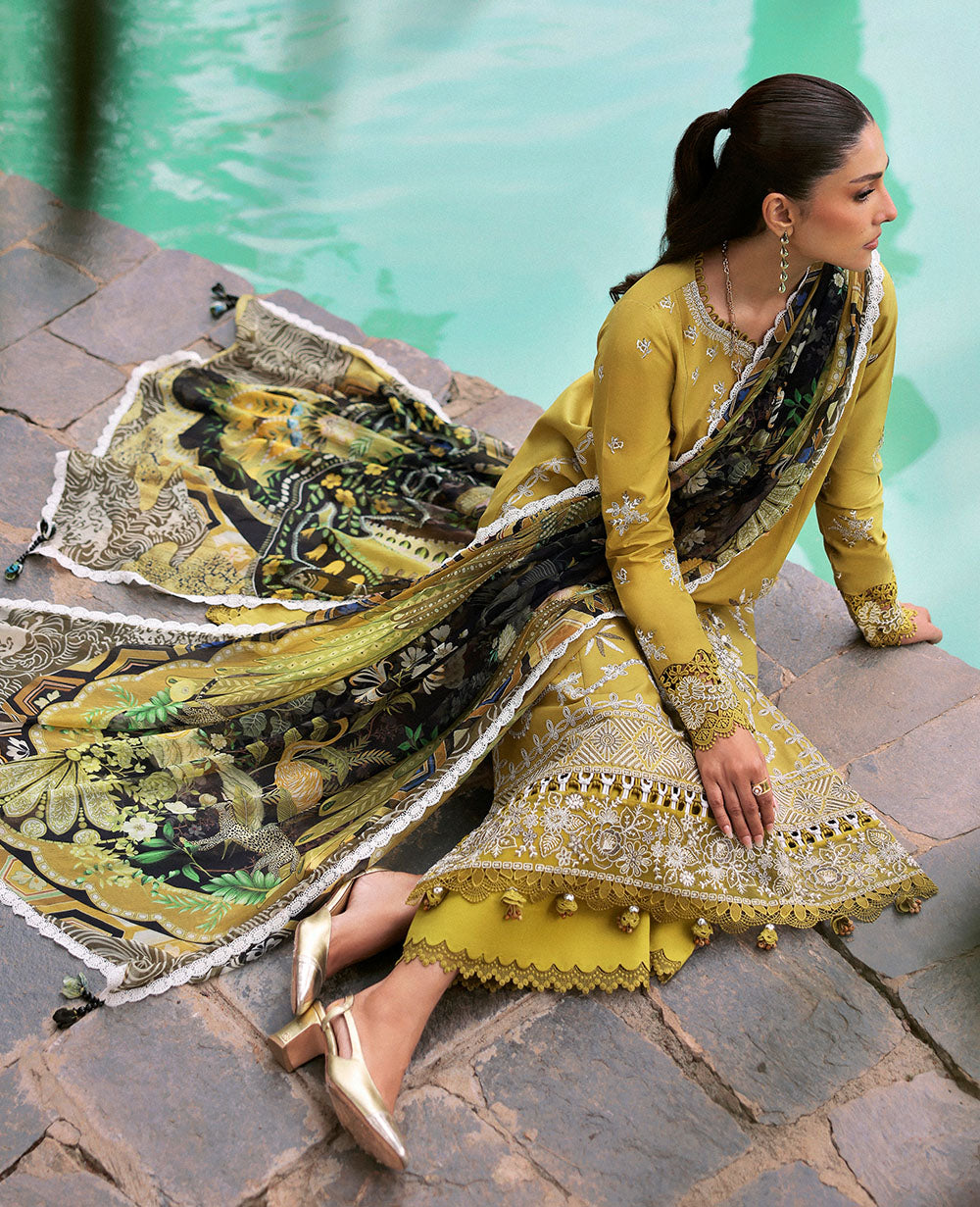 Republic Womenswear | Talia Luxury Lawn 25 | D1-A - Numa - by - Libasekhas UK - Registered Vendor of : Republic Womenswear - 100% Original Designer Dresss