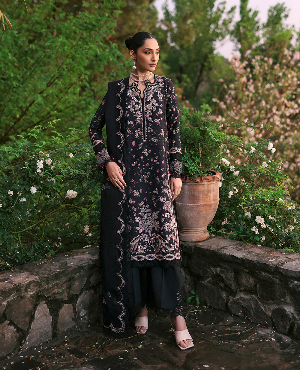 Republic Womenswear | Talia Luxury Lawn 25 | D2-A - Aria - by - Libasekhas UK - Registered Vendor of : Republic Womenswear - 100% Original Designer Dresss