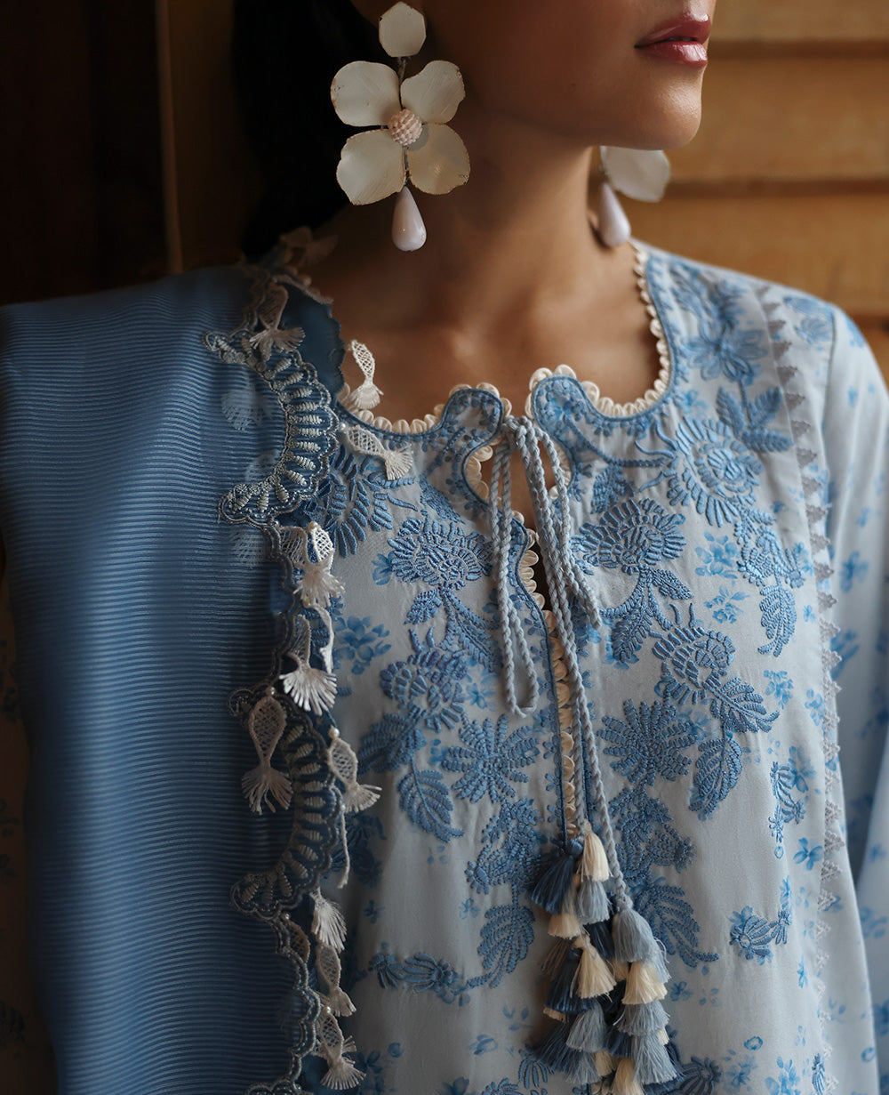 Republic Womenswear | Talia Luxury Lawn 25 | D2-B - Mireya - by - Libasekhas UK - Registered Vendor of : Republic Womenswear - 100% Original Designer Dresss
