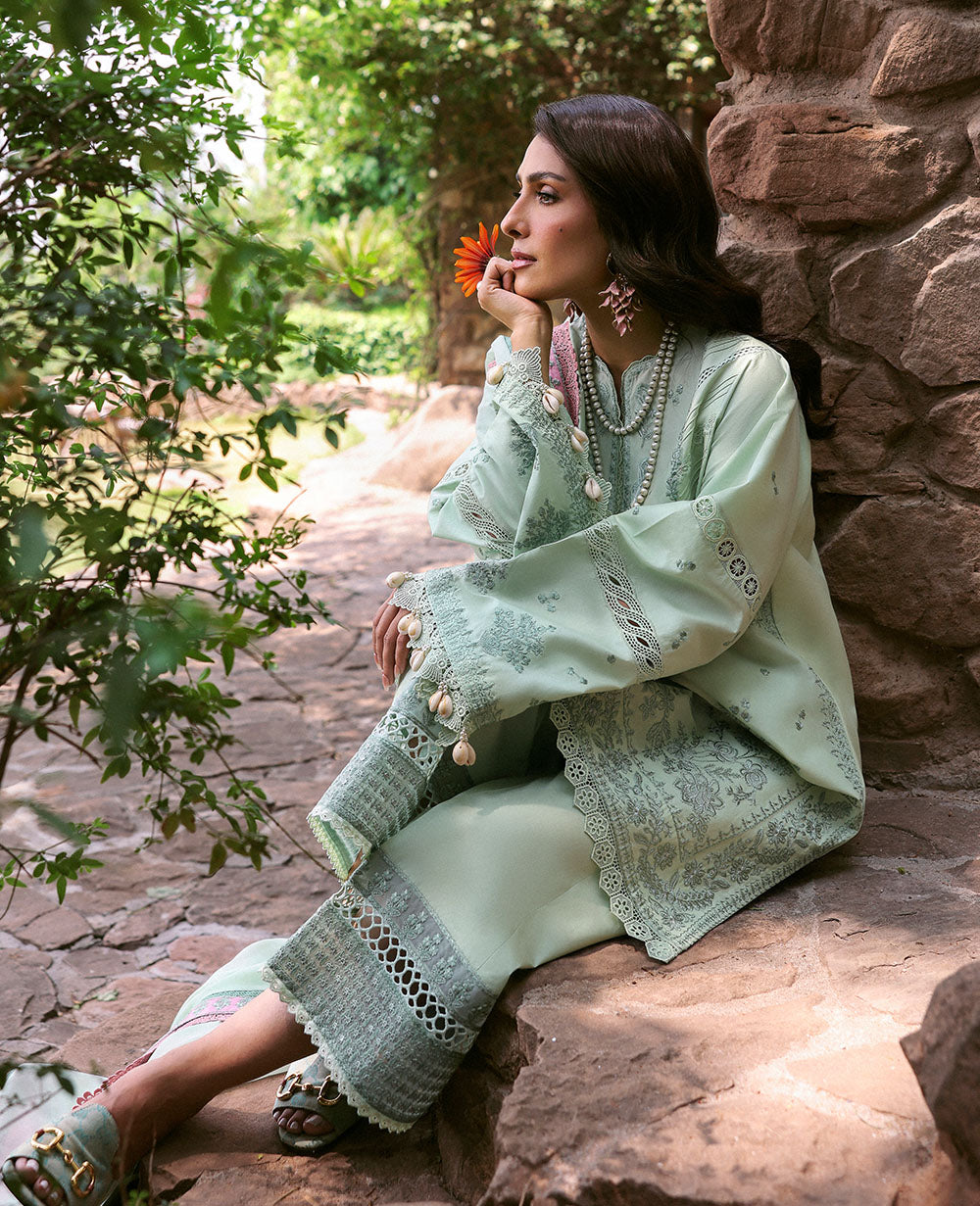 Republic Womenswear | Talia Luxury Lawn 25 | D4-A - Zayli - by - Libasekhas UK - Registered Vendor of : Republic Womenswear - 100% Original Designer Dresss