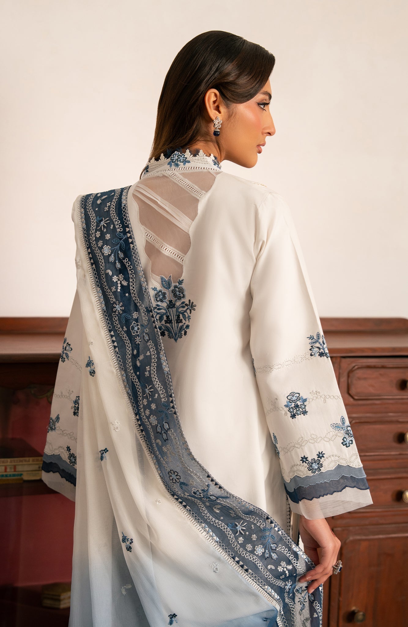 Seran | Luxury Lawn |Raen - by Libasekhas UK - Registered Vendor of : Seran - 100% Original Designer Dress