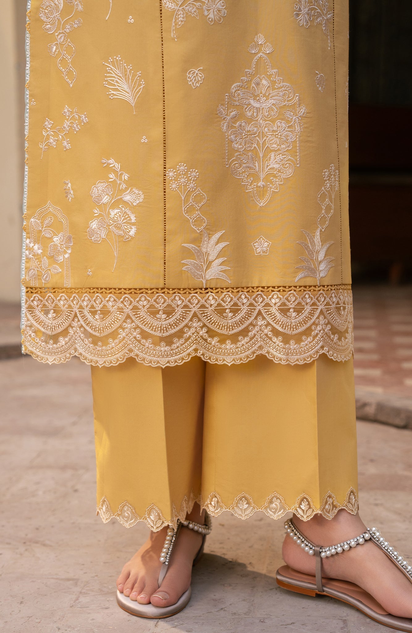 Seran | Luxury Lawn |  Zira - by Libasekhas UK - Registered Vendor of : Seran - 100% Original Designer Dress