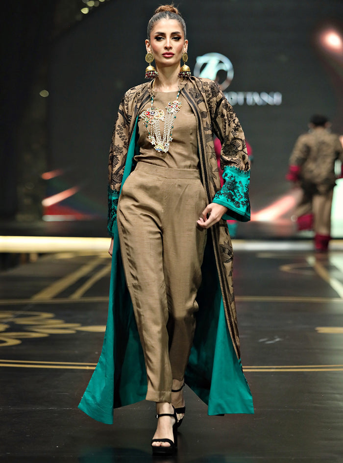 Zainab Chottani | The Kaftan Edit | Zeen - by Libasekhas UK - Registered Vendor of : Zainab Chottani - 100% Original Designer Dress