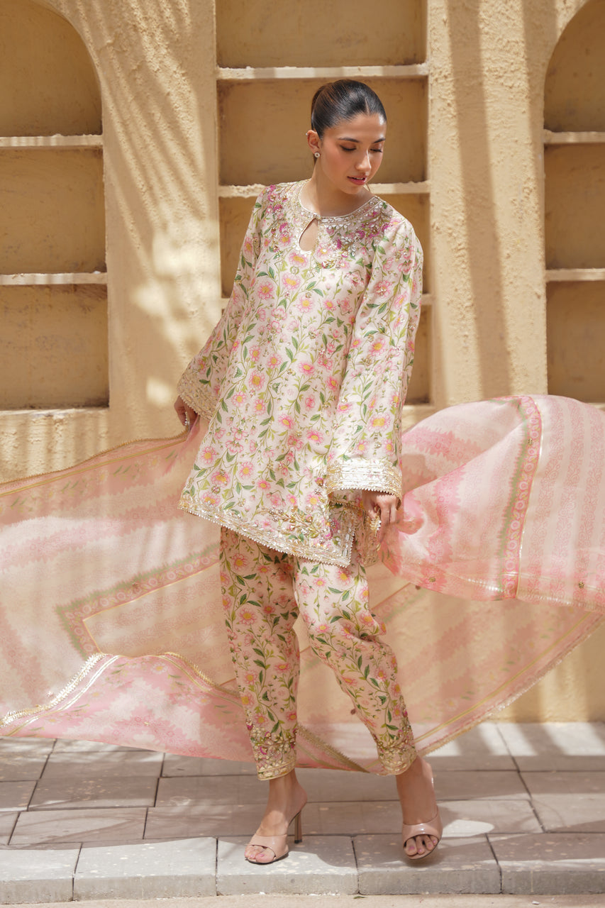 Sania Maskatiya | Eid ul Adha Edit | Syra - by Libasekhas - Registered Vendor of : Sania Maskatiya - 100% Original Designer Dress