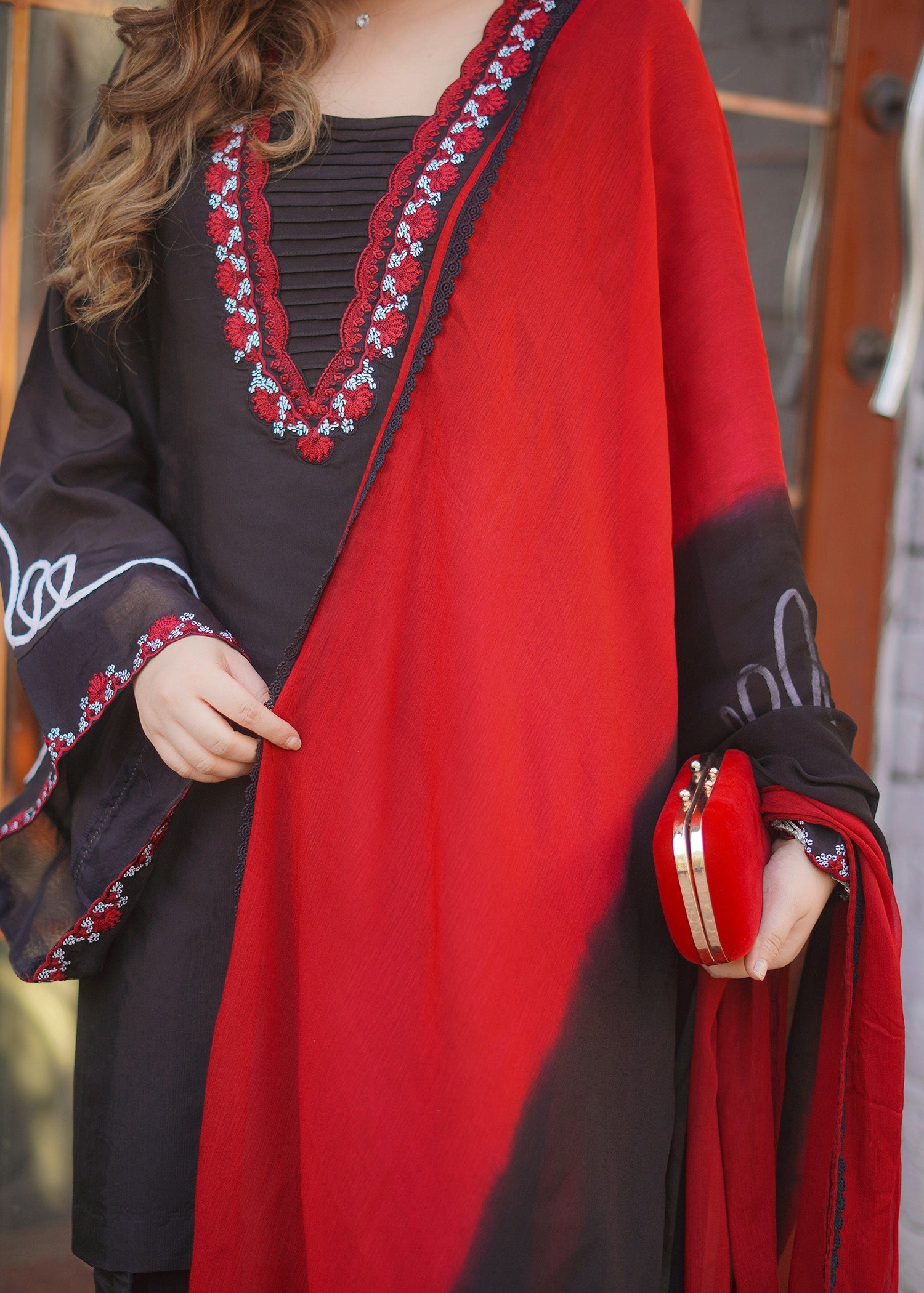 Fozia Khalid | Silk Spire | NOIR - by - Libasekhas UK - Registered Vendor of : Fozia Khalid - 100% Original Designer Dresss