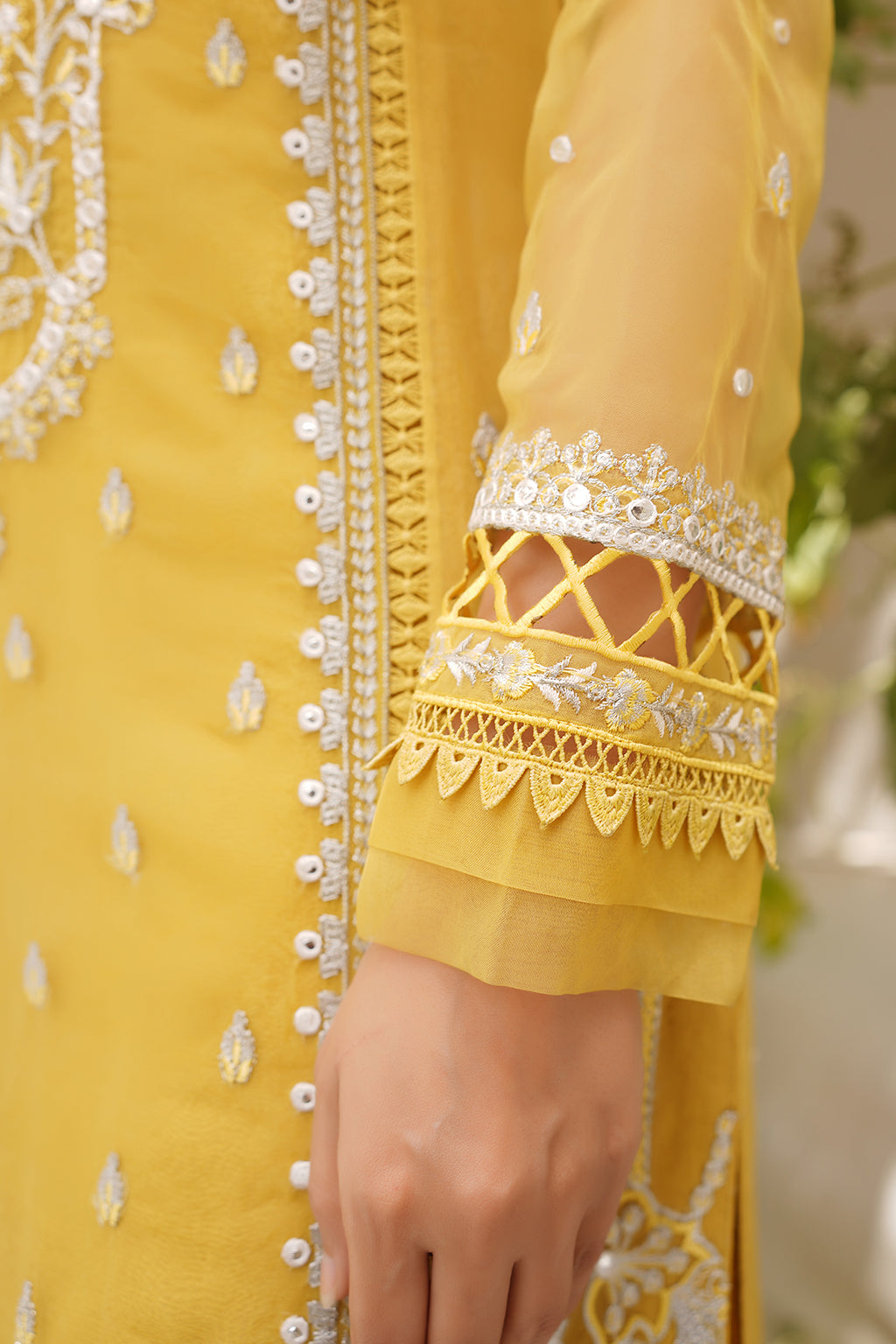 Maryams | Luxury Pret | M-1201 - by - Libasekhas UK - Registered Vendor of : Maryams - 100% Original Designer Dresss
