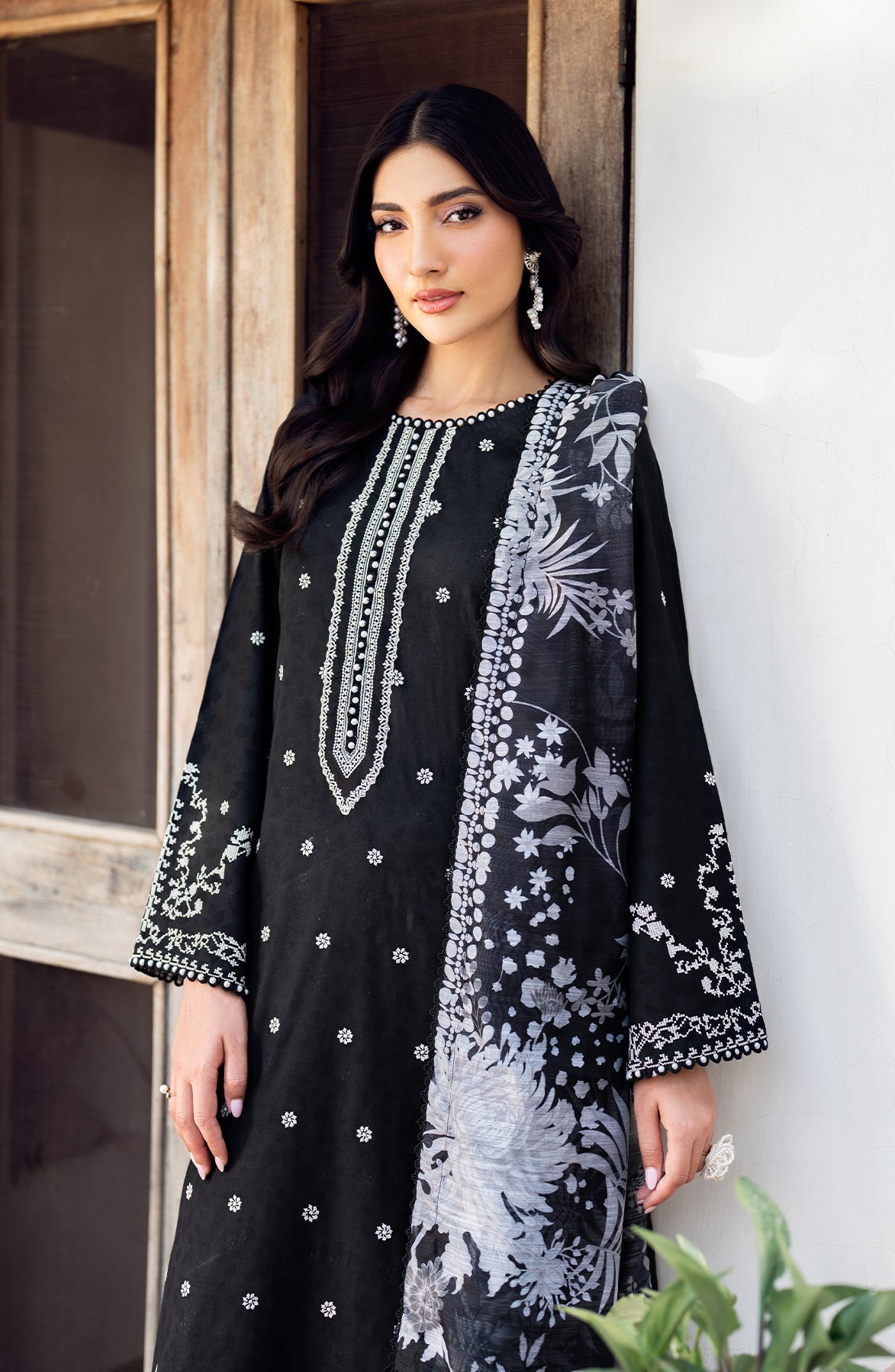 Zarif | Nura Textured Lawn 25 |  MILHA - by - Libasekhas UK - Registered Vendor of : Zarif - 100% Original Designer Dresss