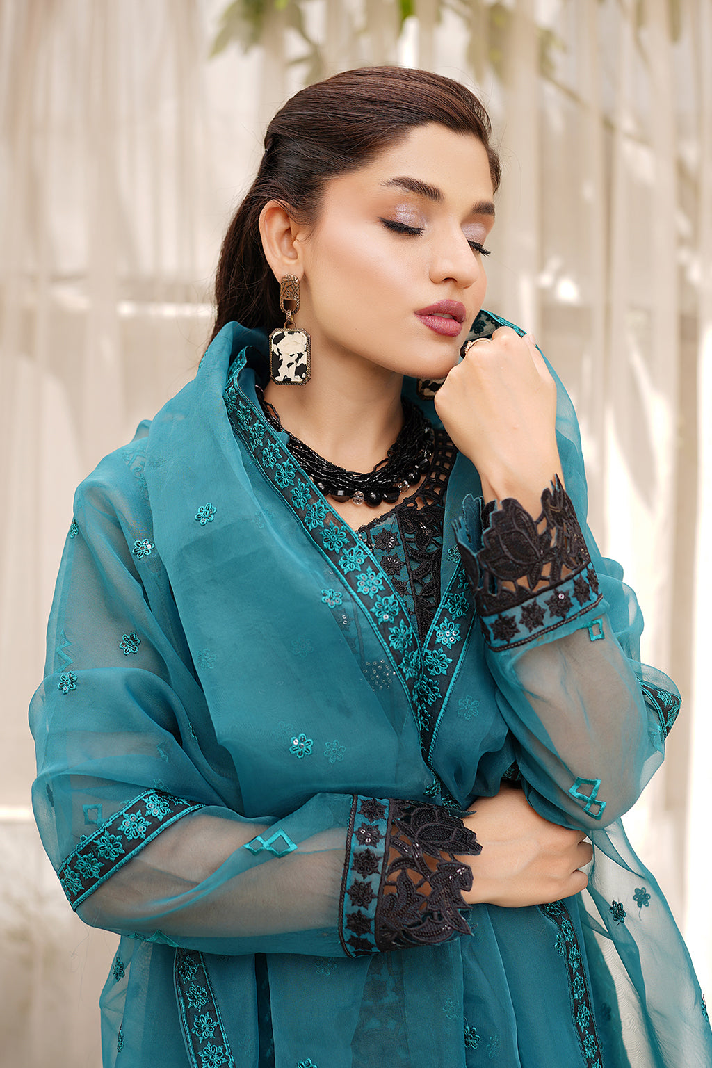 Maryams | Luxury Pret | M-1204 - by - Libasekhas UK - Registered Vendor of : Maryams - 100% Original Designer Dresss