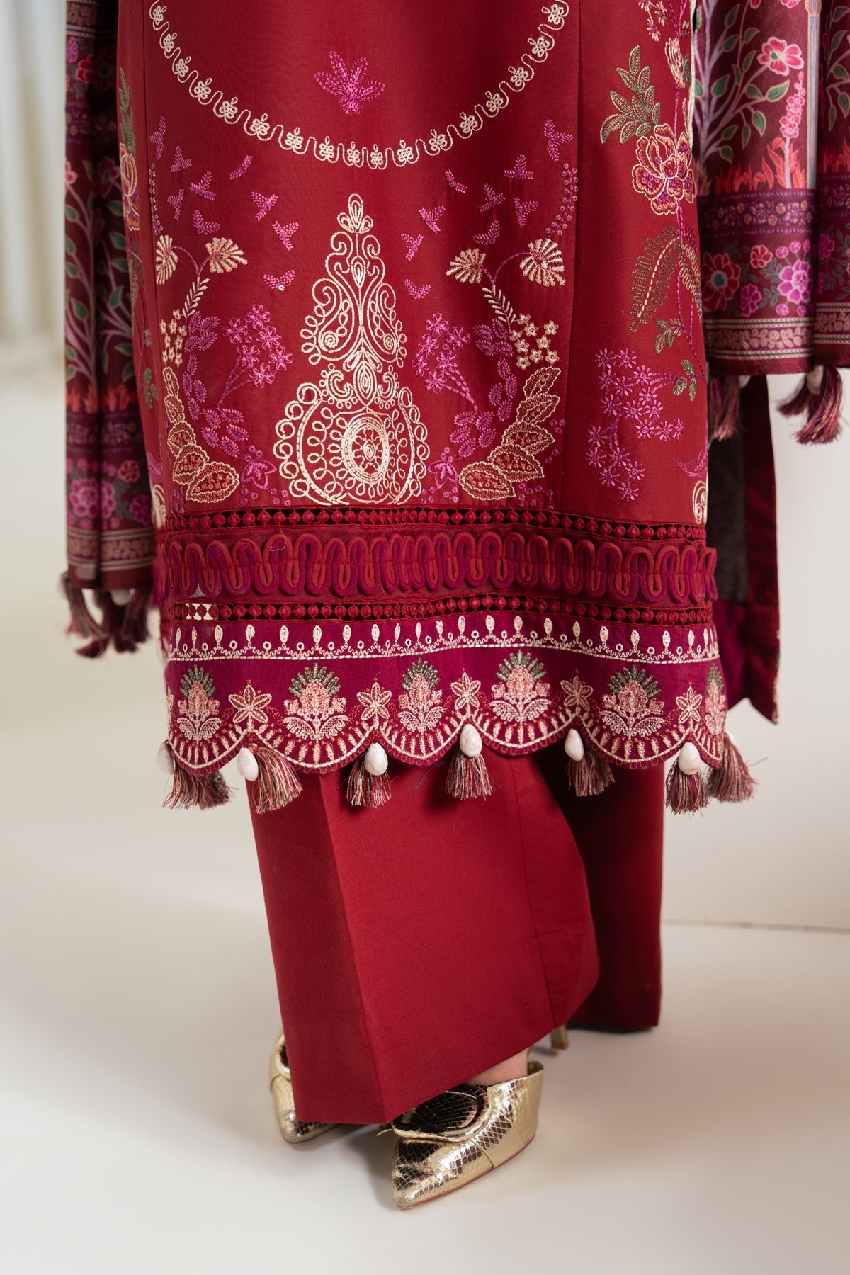 Xenia Formals | Namah Lawn 26 | EMBRACE - by Libasekhas UK - Registered Vendor of : Xenia Formals - 100% Original Designer Dress