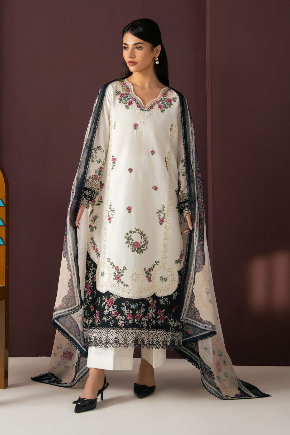 Xenia Formals | Namah Lawn 26 | ECLIPSE - by Libasekhas UK - Registered Vendor of : Xenia Formals - 100% Original Designer Dress