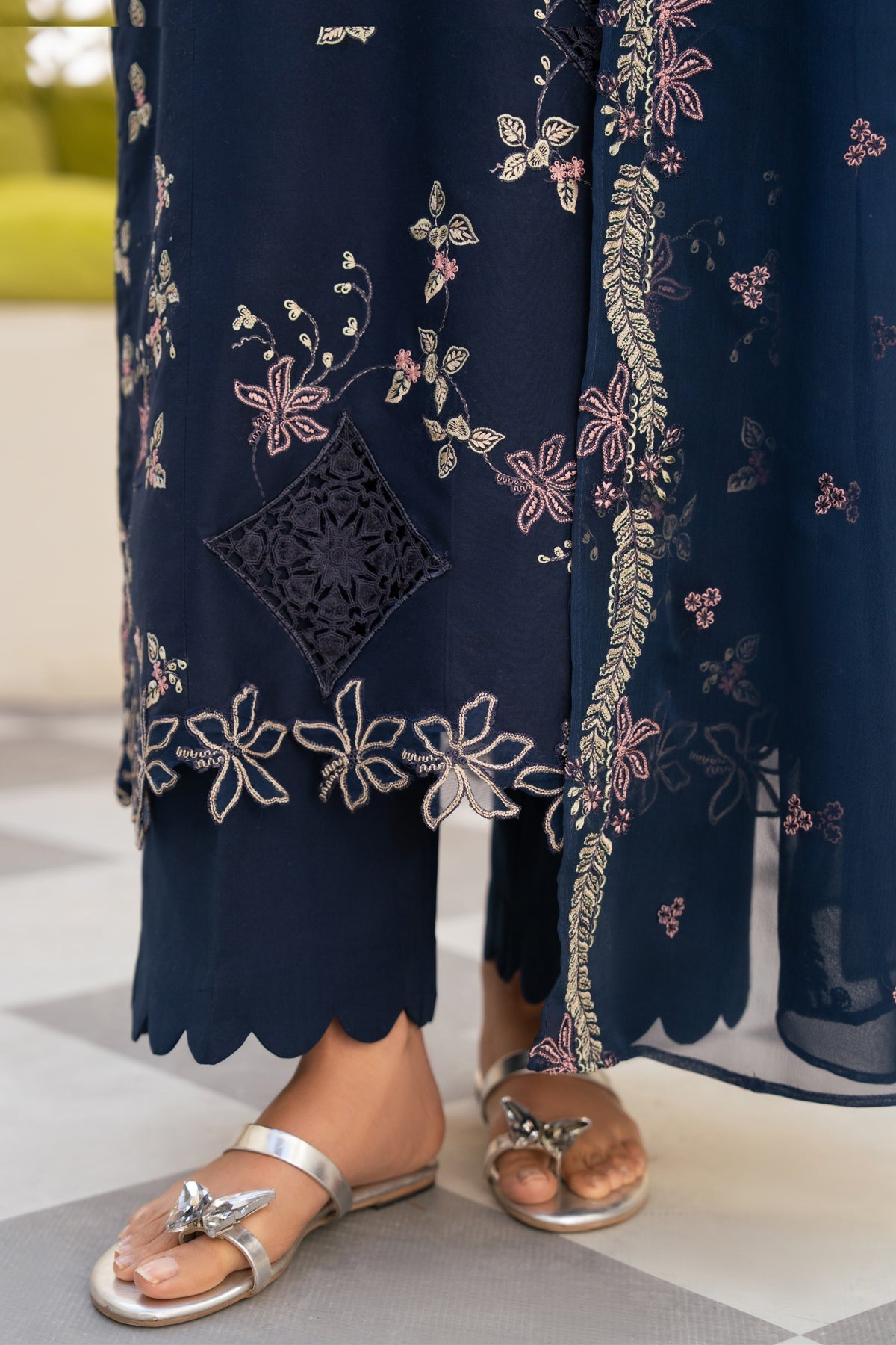 Xenia Formals | Namah Lawn 26 | DANIYAH - by Libasekhas UK - Registered Vendor of : Xenia Formals - 100% Original Designer Dress