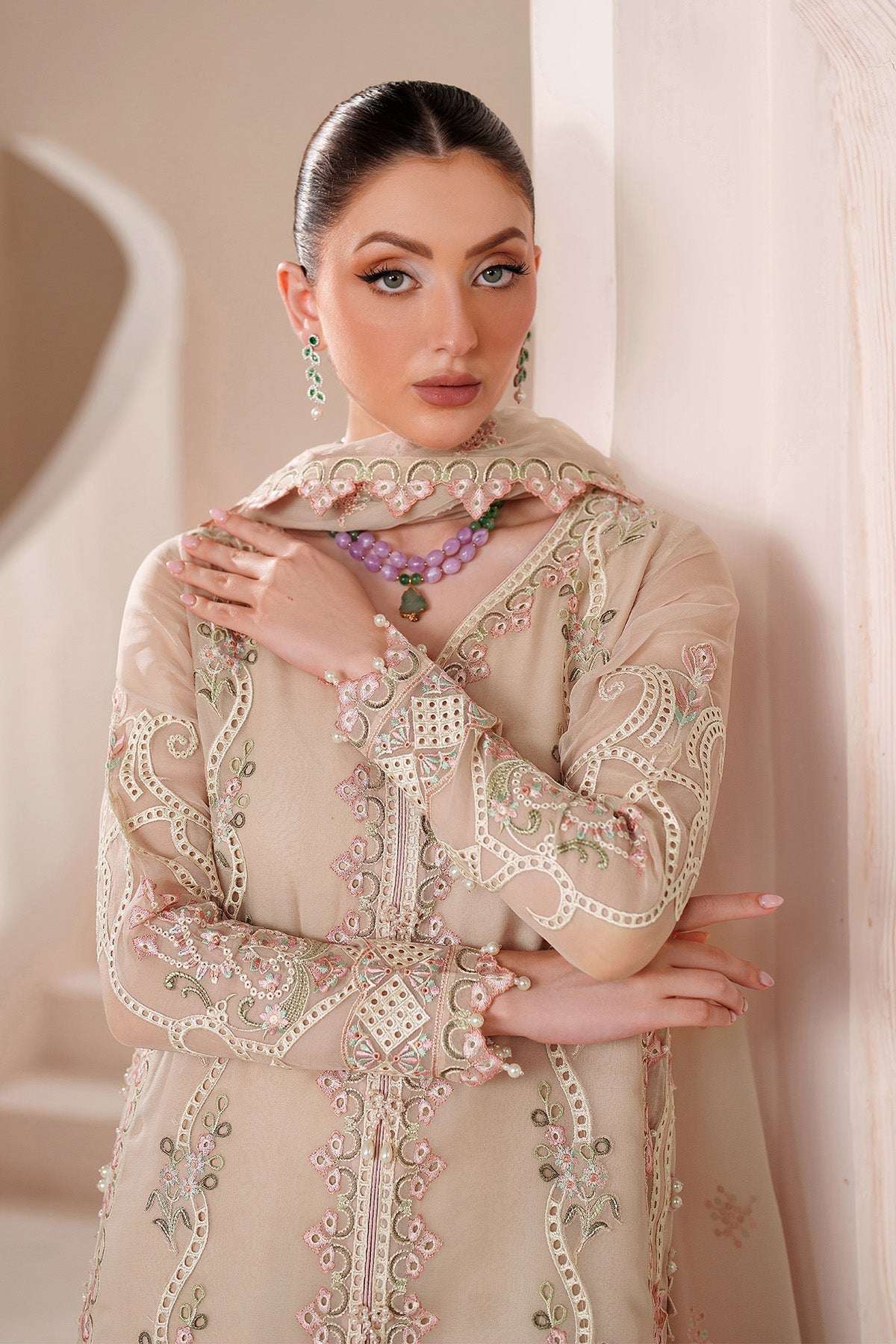 Alizeh | Threads Eid Festive Edit 26 | AF-BDHG-5037-Niora - by Libasekhas UK - Registered Vendor of : Alizeh - 100% Original Designer Dress
