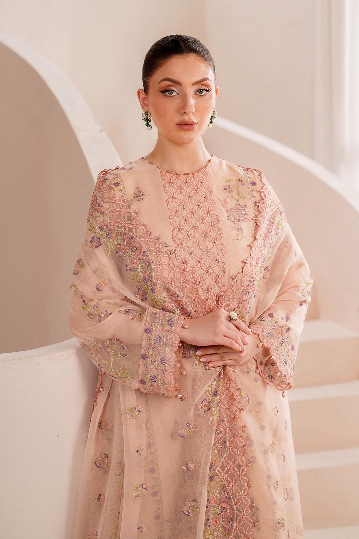 Alizeh | Threads Eid Festive Edit 26 | AF-BDHG-5043-Diana - by Libasekhas UK - Registered Vendor of : Alizeh - 100% Original Designer Dress