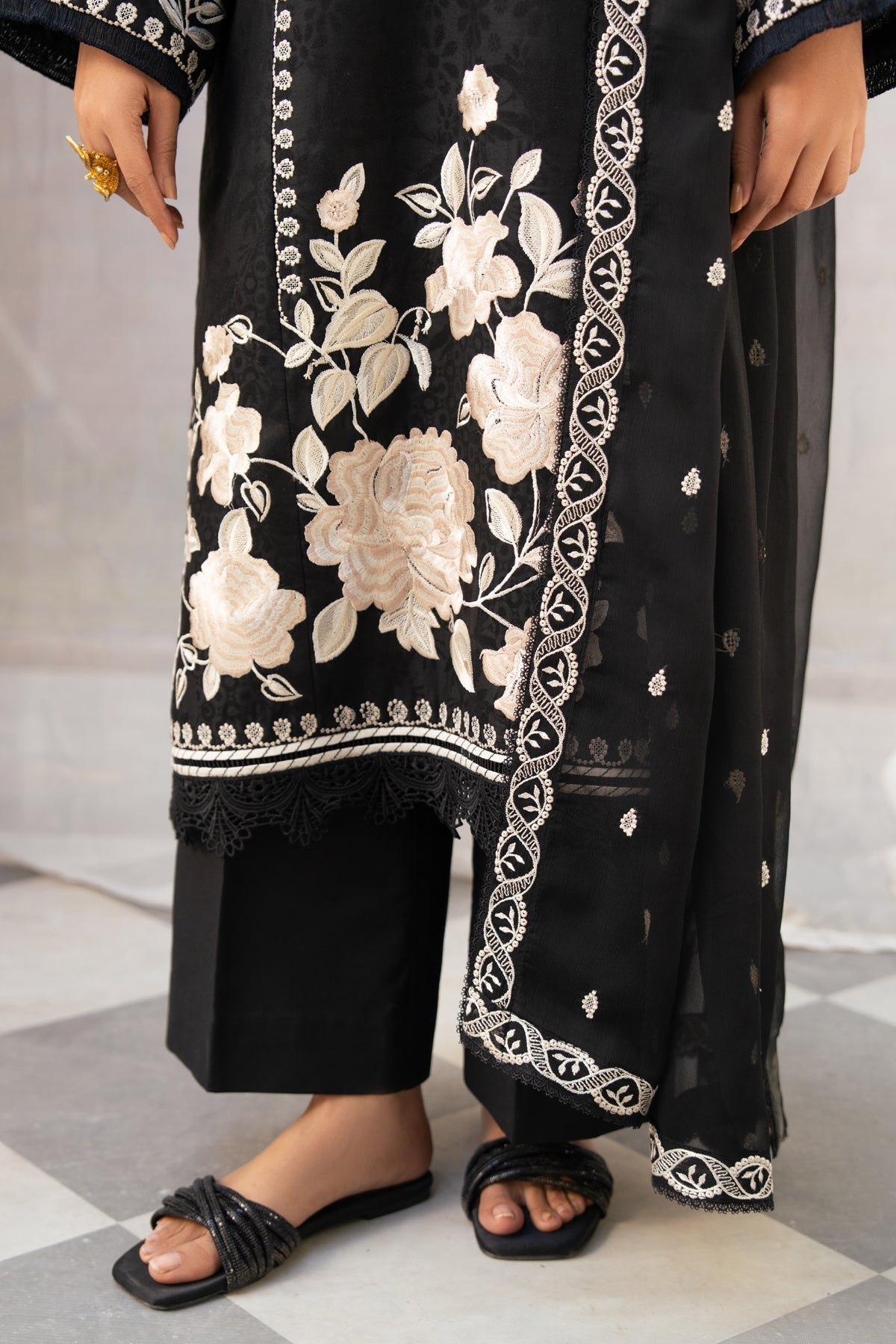 Xenia Formals | The Eid Edit | AMARIS - by Libasekhas UK - Registered Vendor of : Xenia Formals - 100% Original Designer Dress