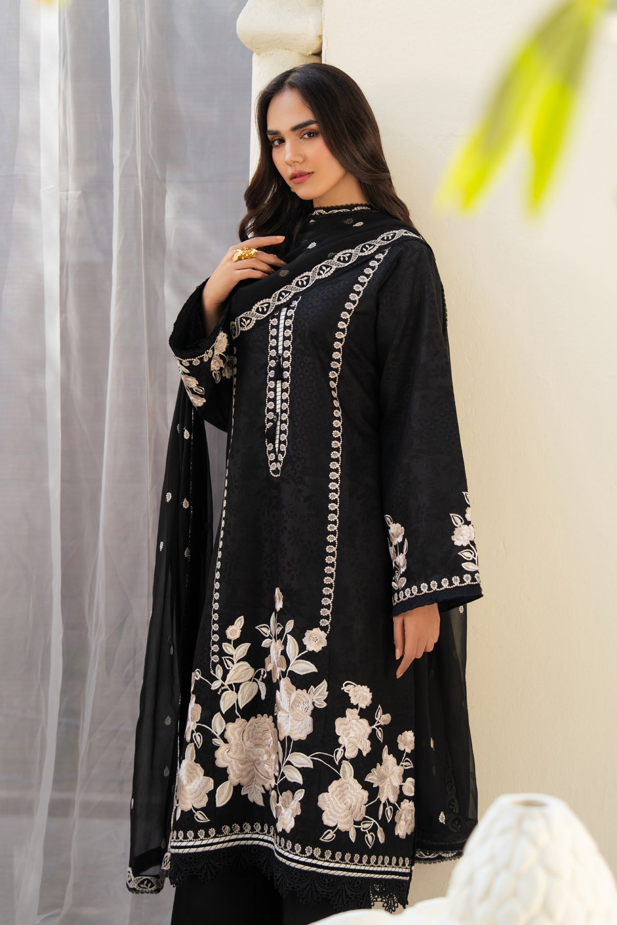 Xenia Formals | The Eid Edit | AMARIS - by Libasekhas UK - Registered Vendor of : Xenia Formals - 100% Original Designer Dress