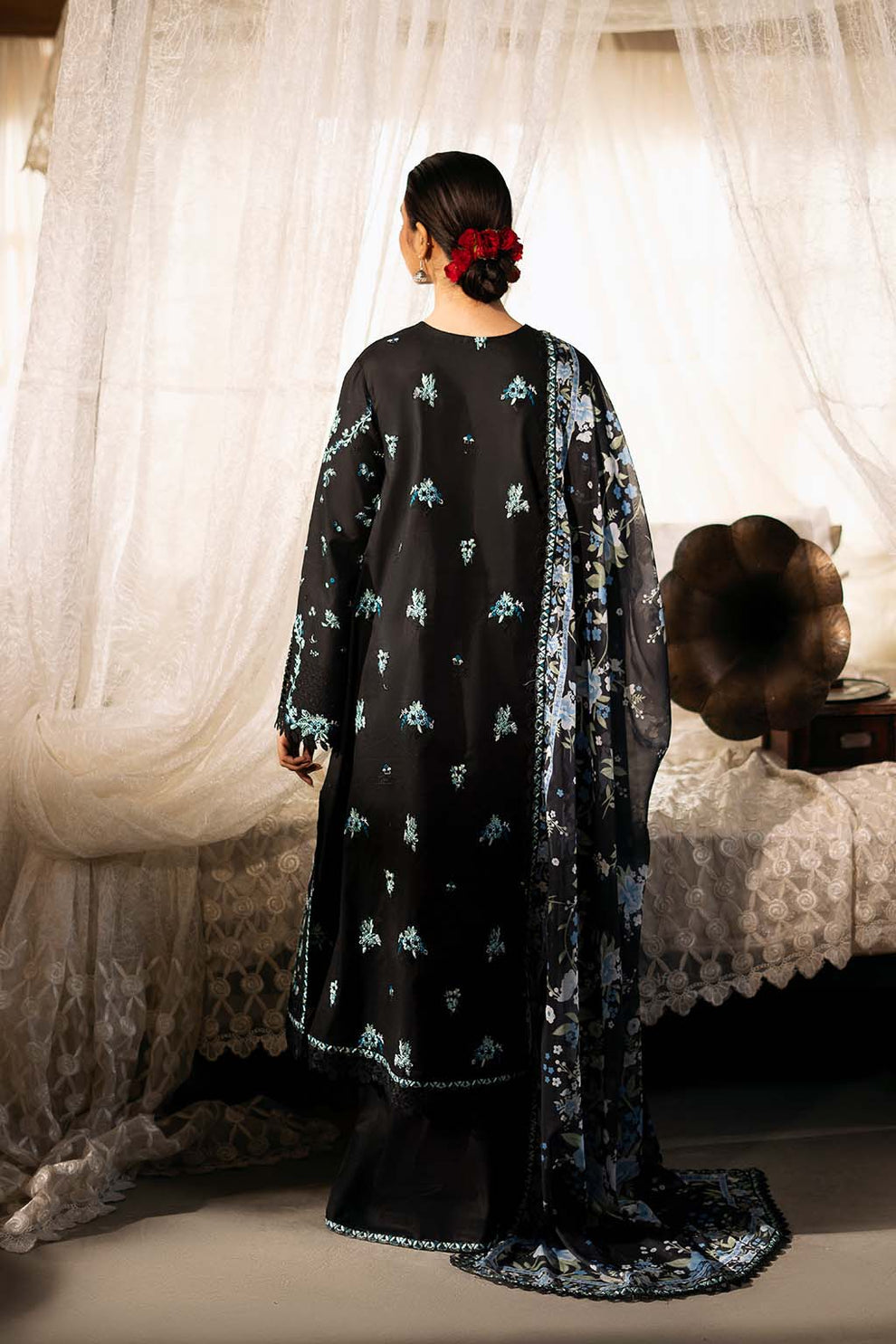 Zarposh | Sajni Lawn 25 | Mahzadi - by - Libasekhas UK - Registered Vendor of : Zarposh - 100% Original Designer Dresss