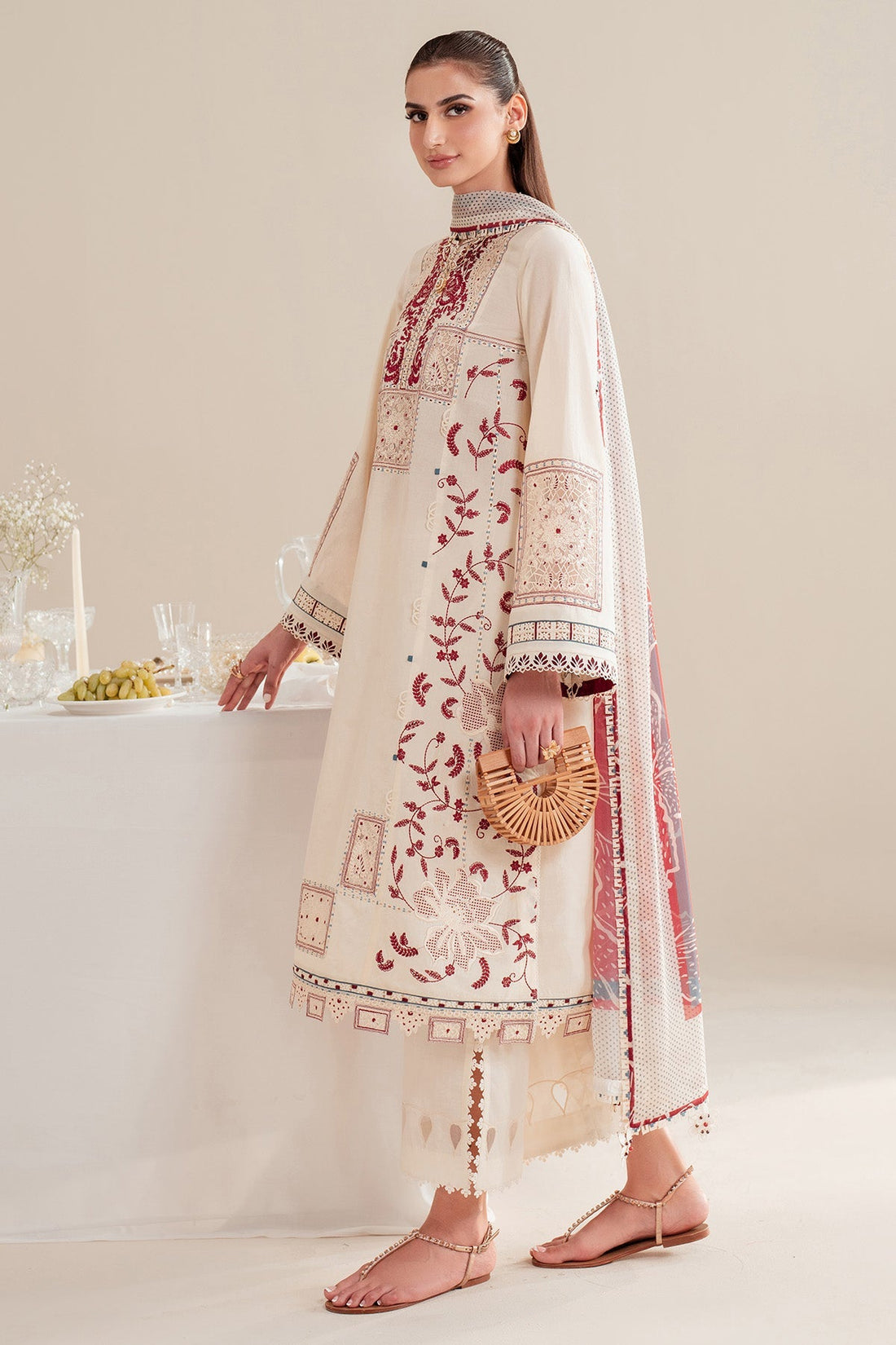 Jazmin | Iris Luxury Lawn 25 | IL'25-D02 - by - Libasekhas UK - Registered Vendor of : Jazmin - 100% Original Designer Dresss