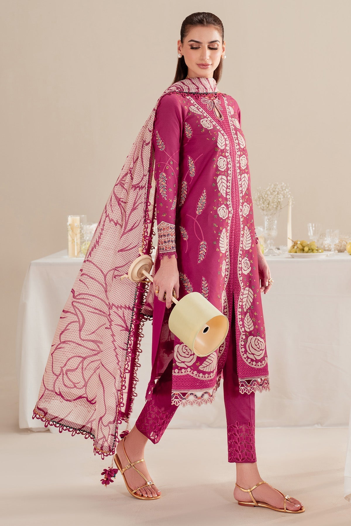 Jazmin | Iris Luxury Lawn 25 | IL'25-D05 - by - Libasekhas UK - Registered Vendor of : Jazmin - 100% Original Designer Dresss
